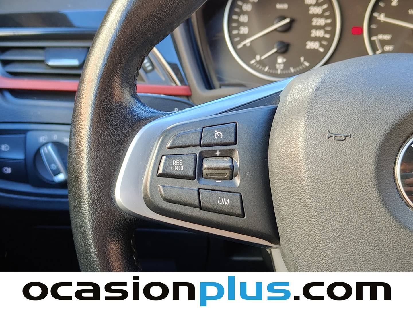 Foto BMW X1 BMW X1 sDrive18i (136 CV)