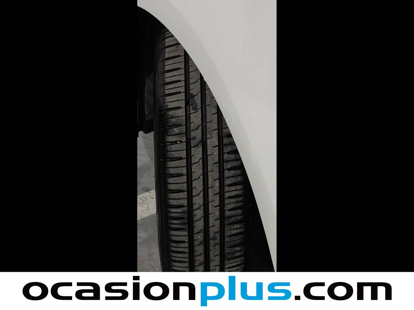 Foto Toyota Yaris Toyota Yaris 120H Business Plus (116 CV)