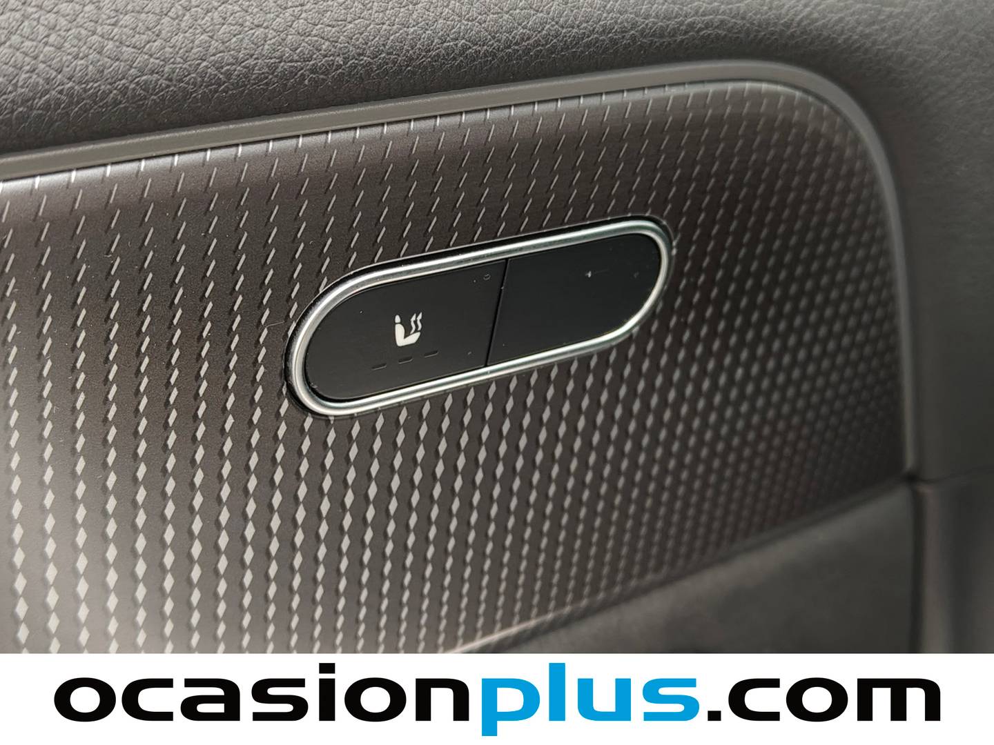 Equipamiento del Mercedes EQA Mercedes EQA 250 (190 CV) Pack AMG