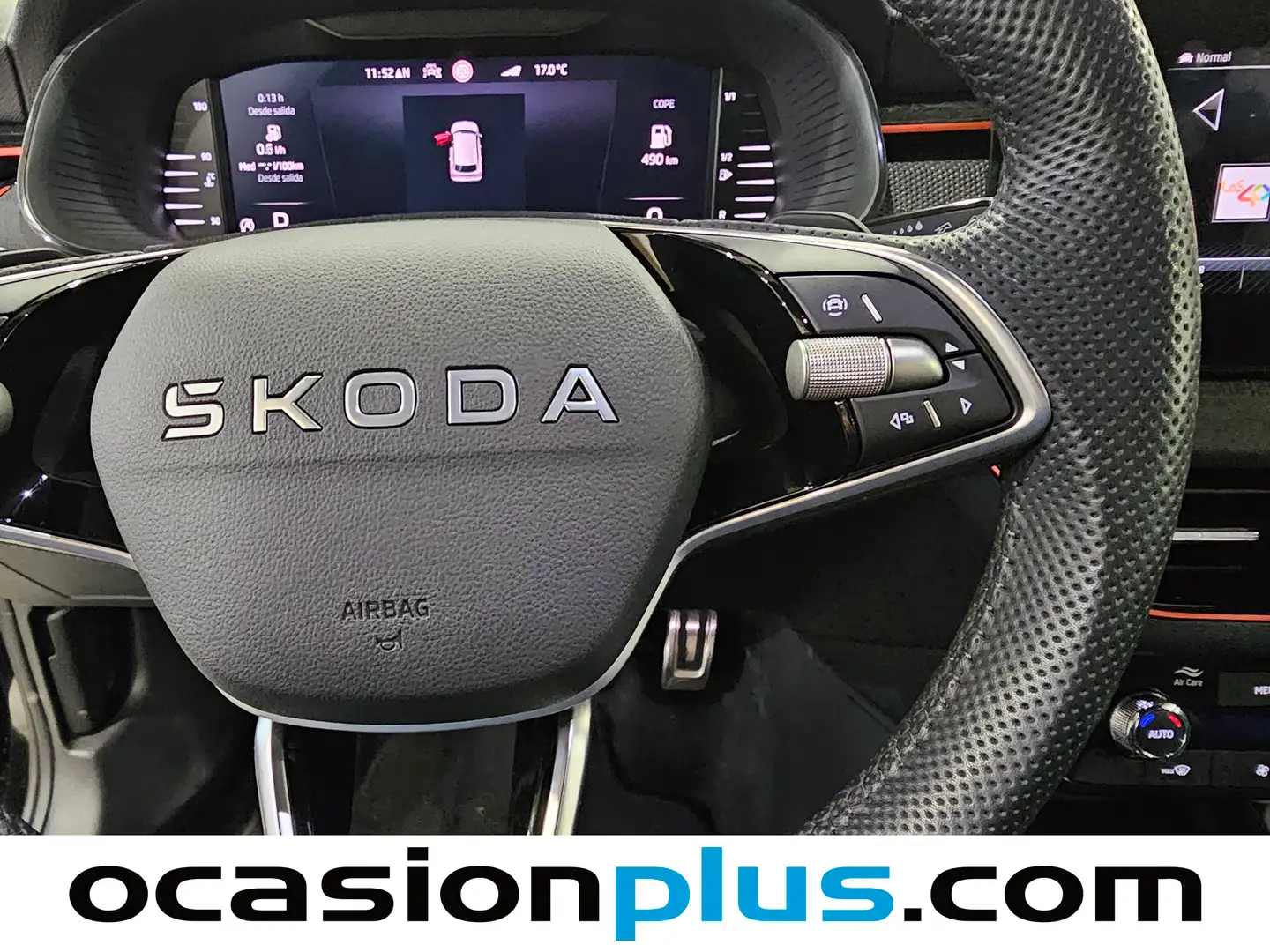 Foto Skoda Kamiq Skoda Kamiq 1.5 TSI Sport DSG (150 CV)