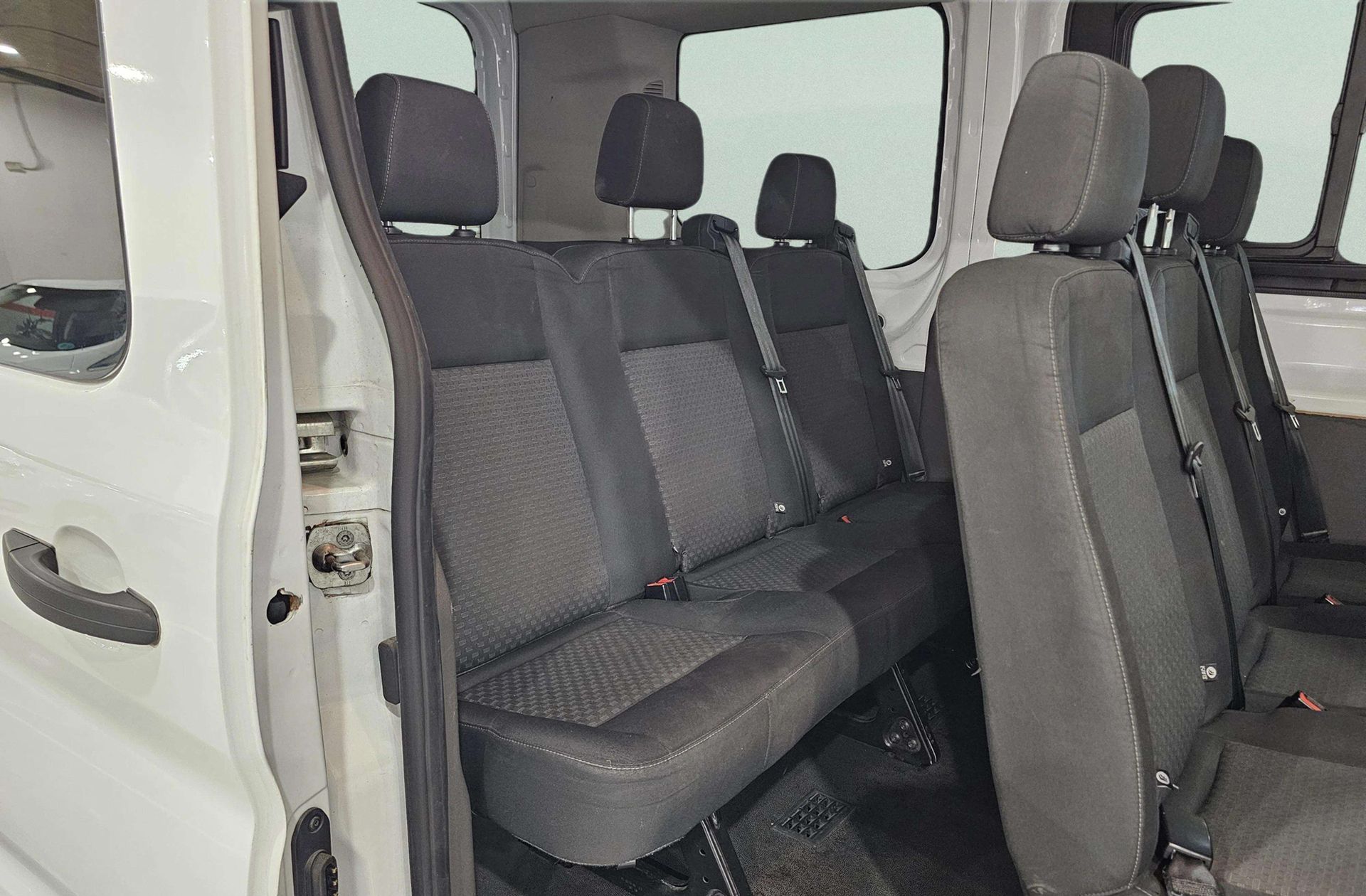 Ford Transit Kombi 350 L2H2 Trend - foto 6