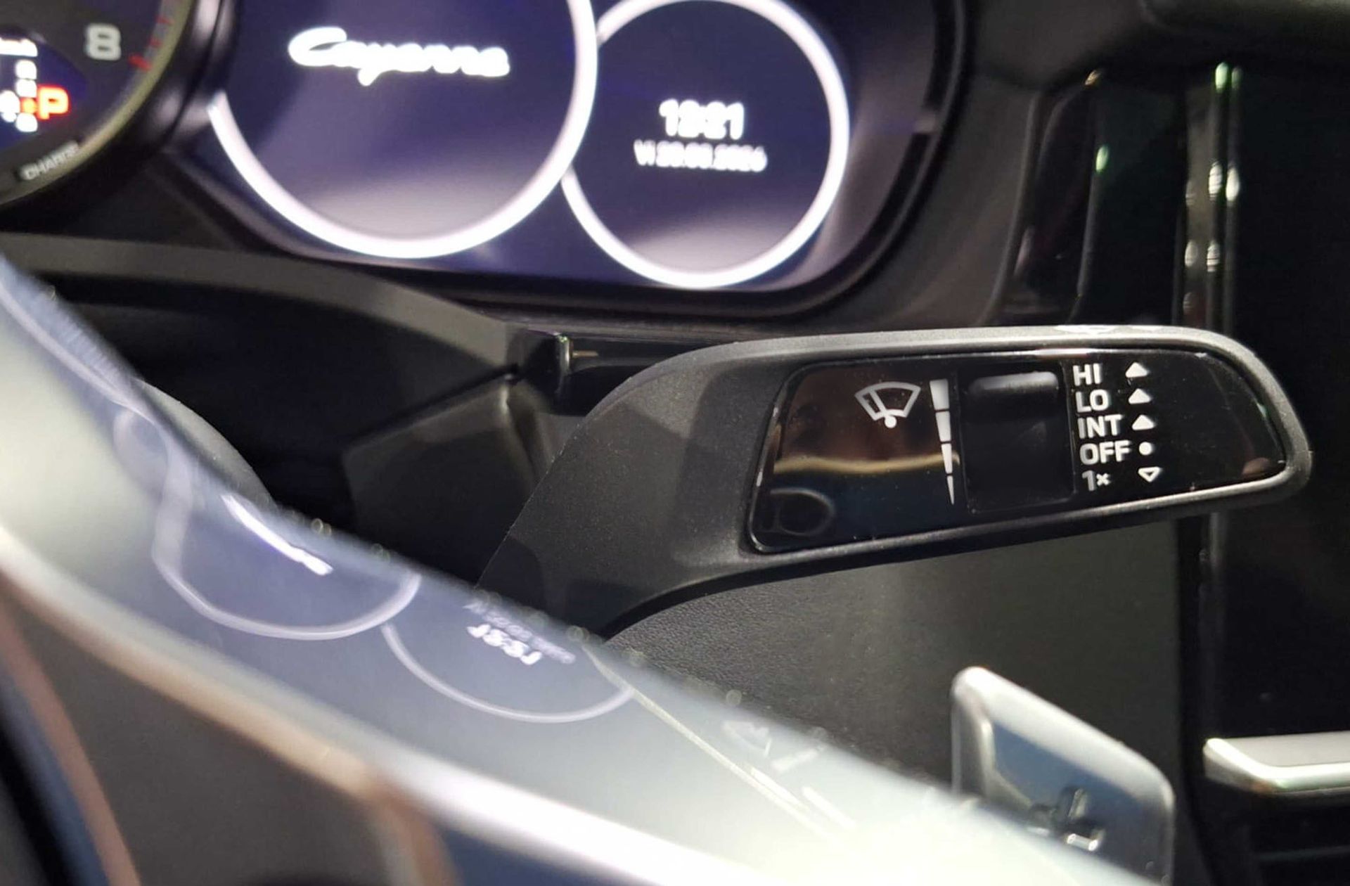 Porsche Cayenne Coupé E-Hybrid Platinum Edition - foto 40