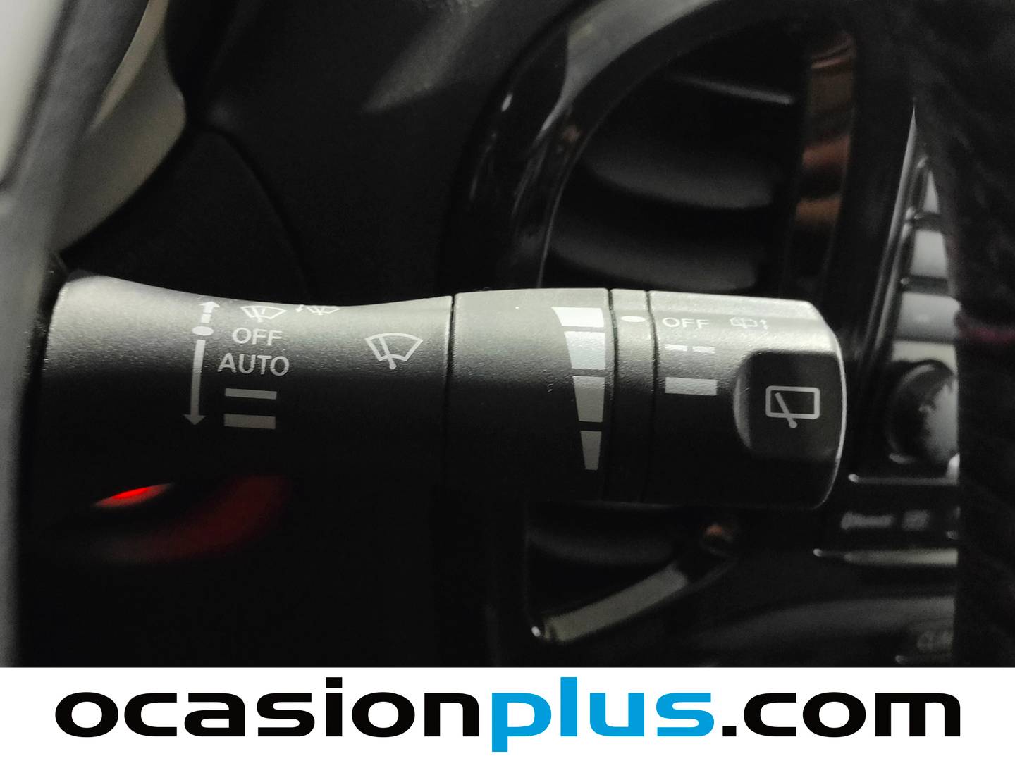 Foto Nissan JUKE Nissan Juke 1.5 dCi Tekna Premium 4X2 (110 CV)