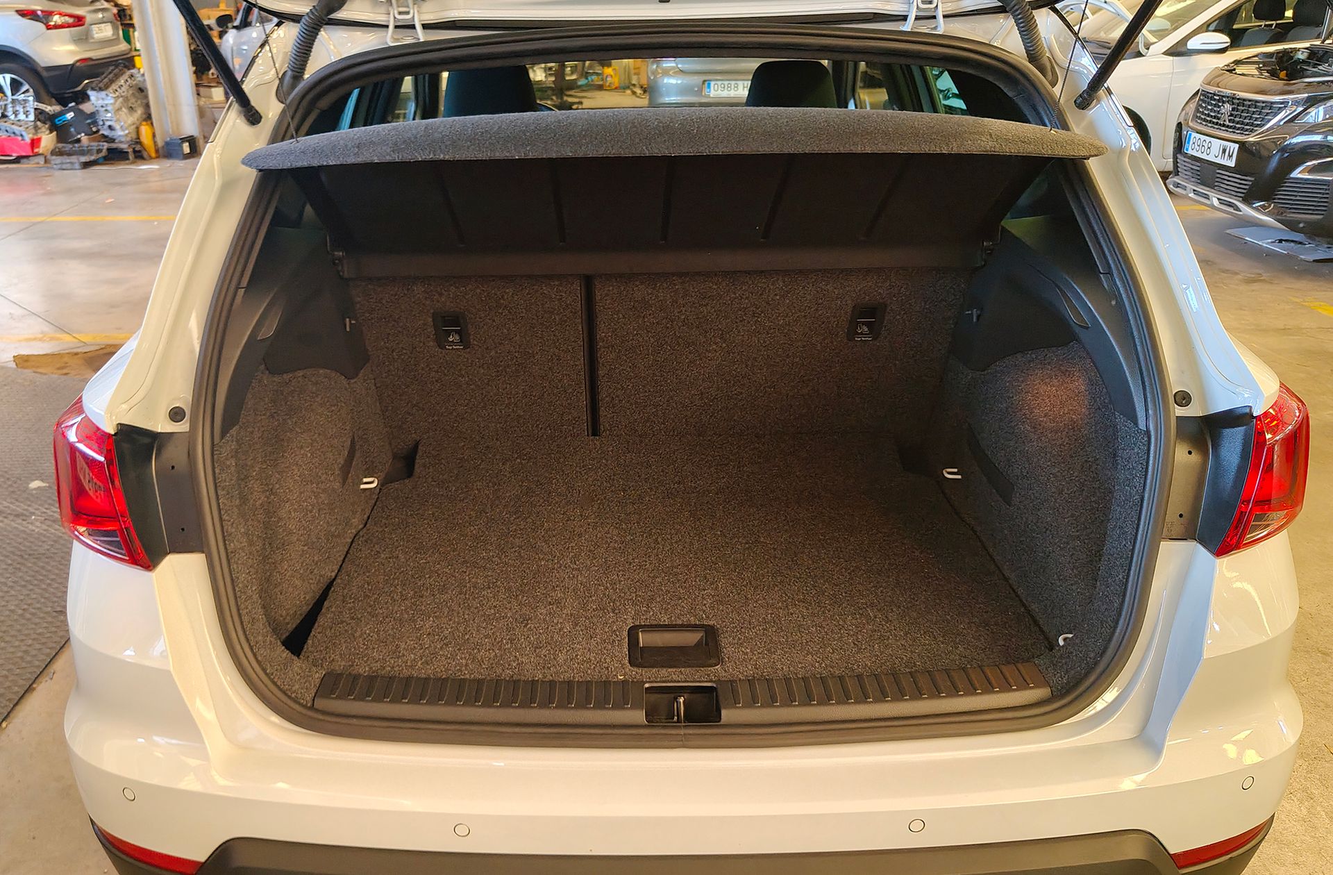 SEAT Arona 1.0 TSI Ecomotive FR Edition DSG - foto 17
