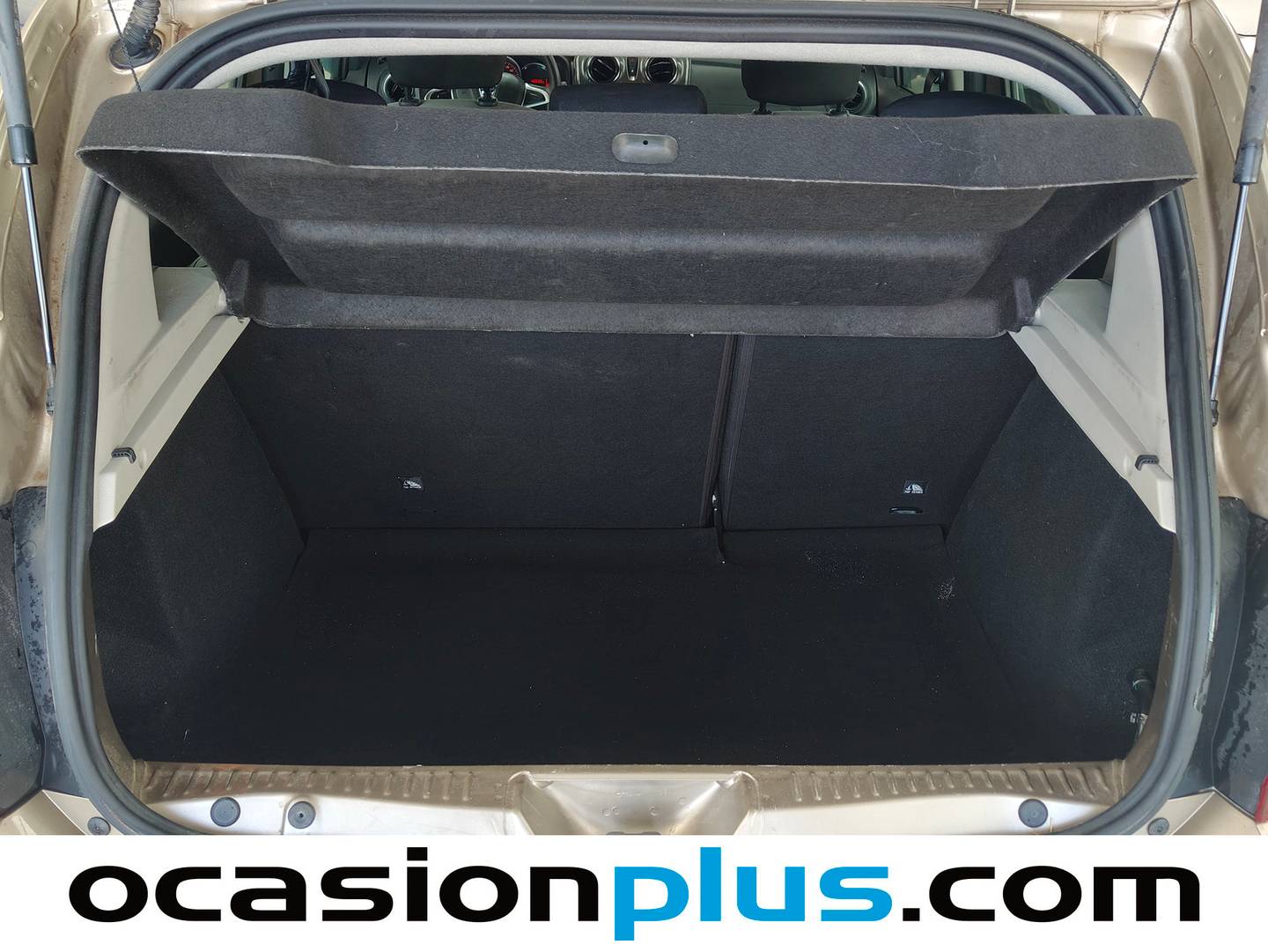 Fotos maletero Dacia Sandero Dacia Sandero Stepway Essential Blue dCi (95 CV)