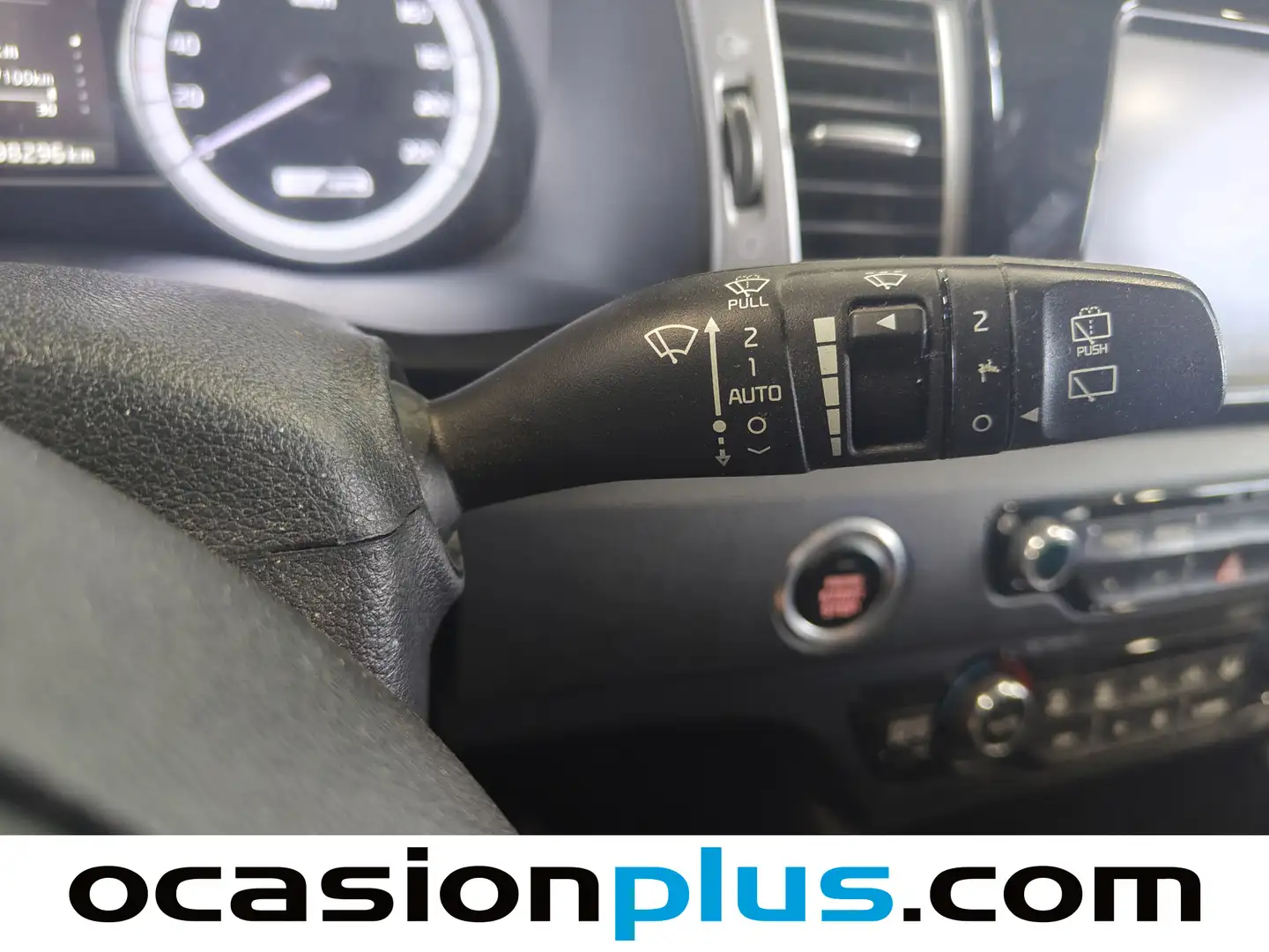 Foto KIA Niro Kia Niro 1.6 GDi HEV Híbrido Emotion  (141 CV)