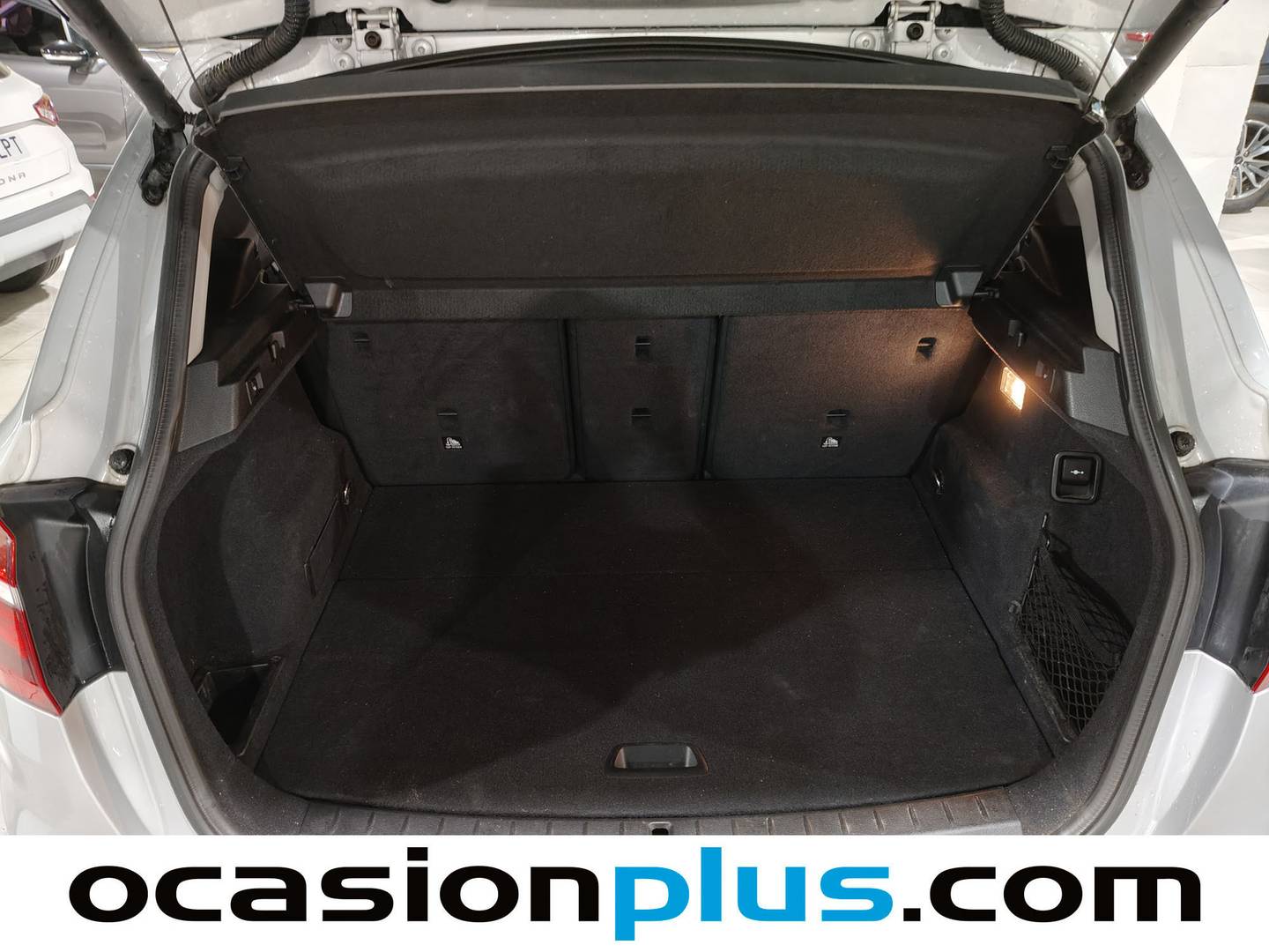 Fotos maletero BMW Serie 2 Active Tourer BMW Serie 2 216d Active Tourer (116 CV)