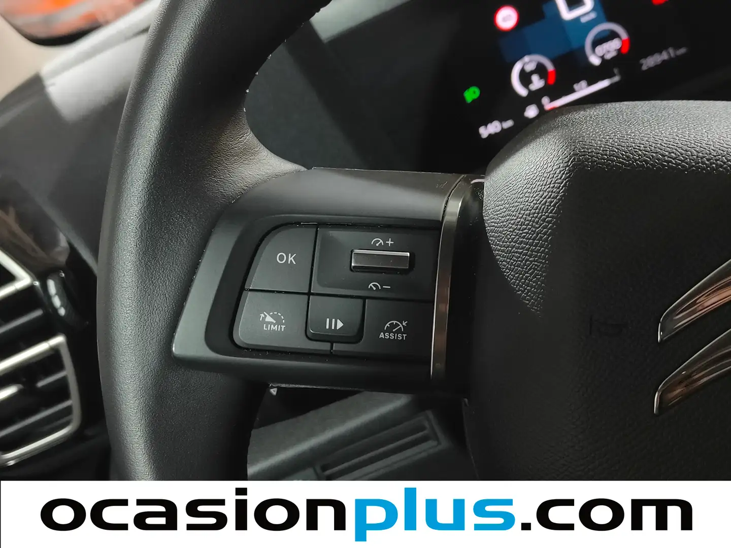 Foto Citroën C4 X Citroen C4 X PureTech 100 S&S 6v You (102 CV)