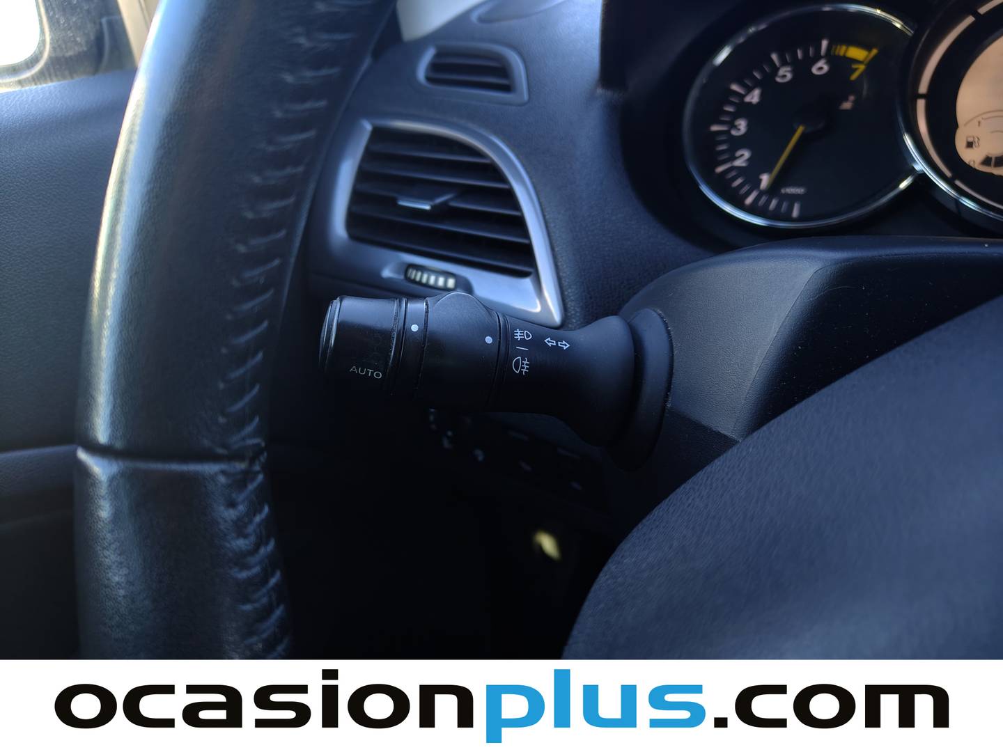 Foto Renault Mégane Renault Megane Limited Energy S&S TCe (115 CV)