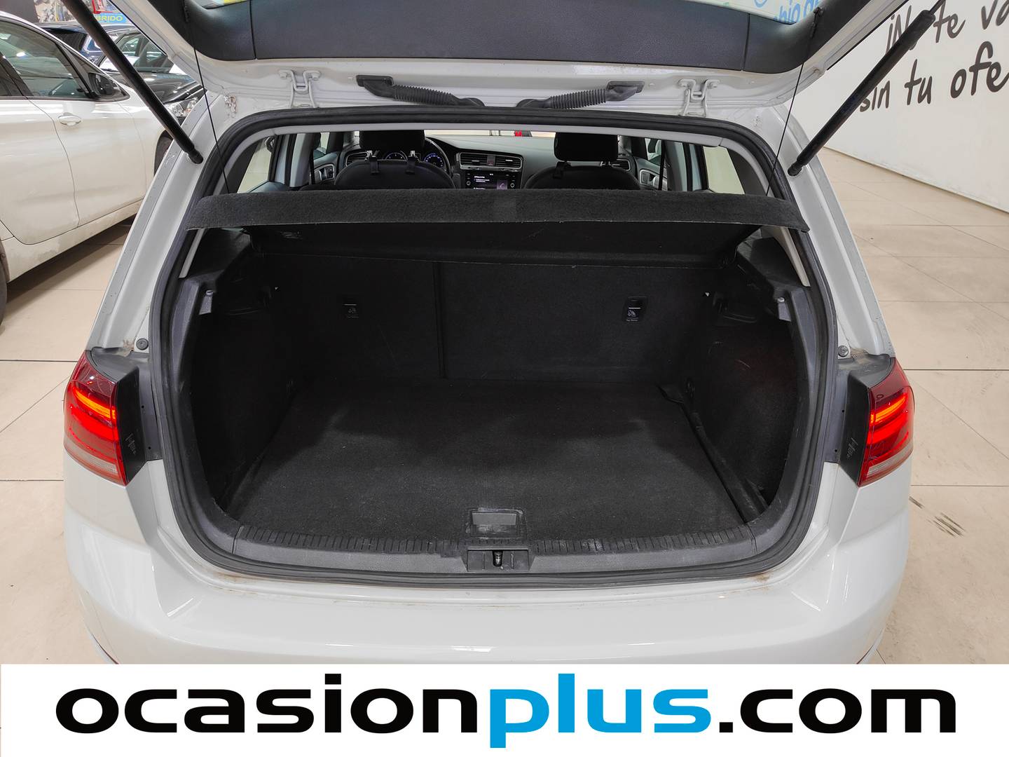 Fotos maletero Volkswagen Golf Volkswagen Golf Business 1.6 TDI (115 CV)