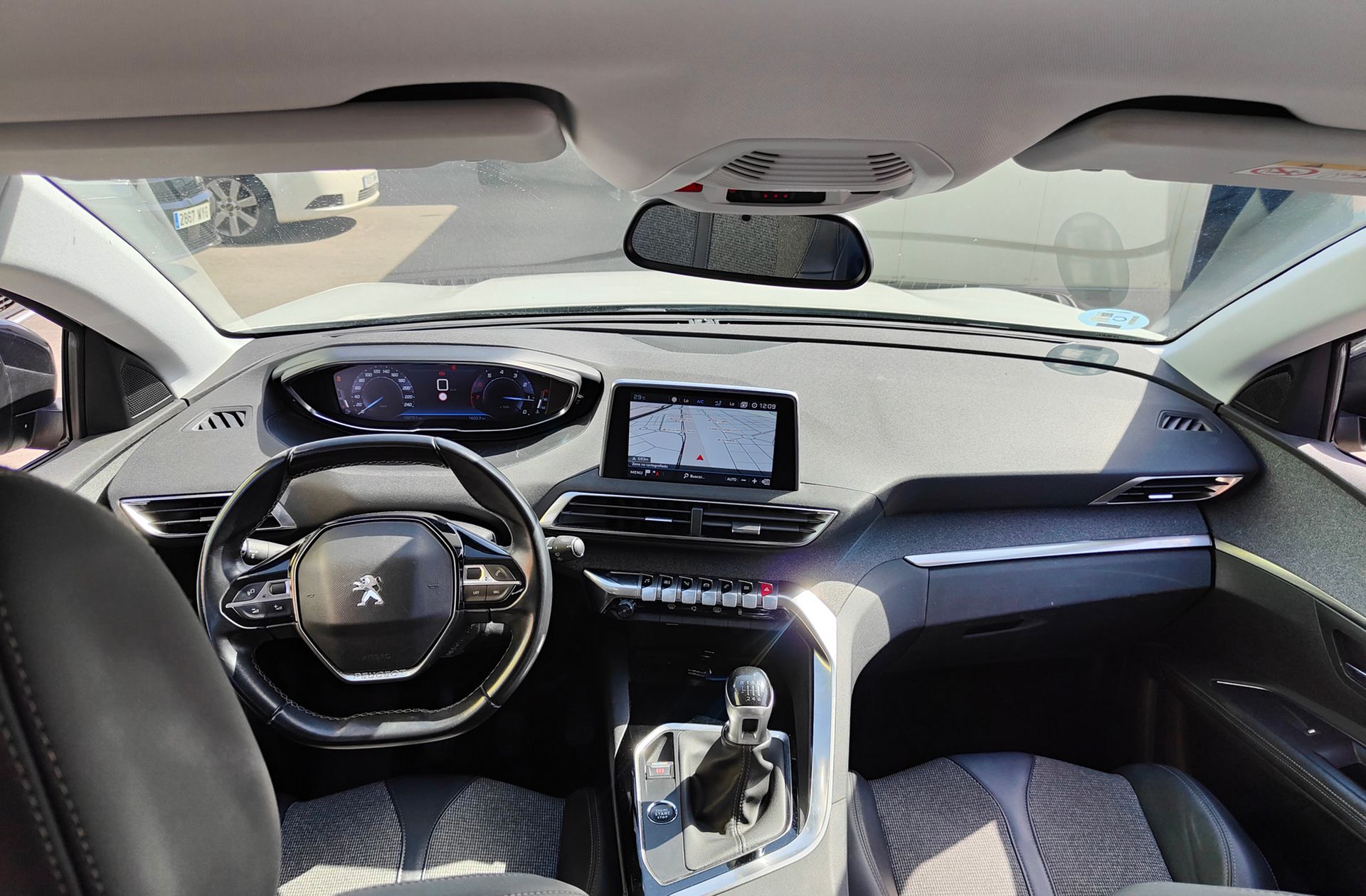 Peugeot 5008 PureTech 130 Allure 7 plazas - foto 6