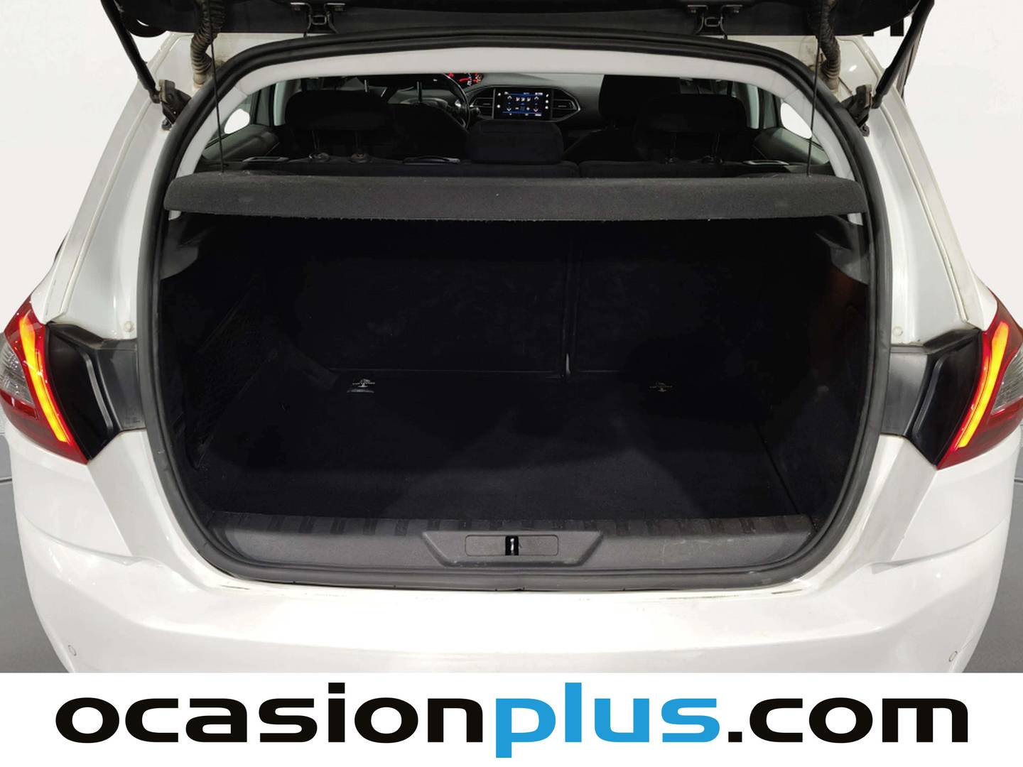 Fotos maletero Peugeot 308 Peugeot 308 BlueHDi 100 S&S Active (100 CV)