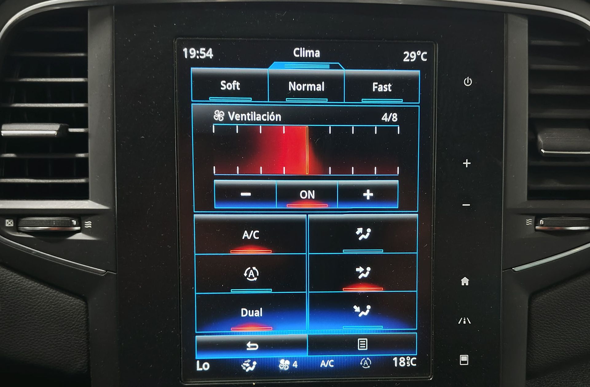 Renault Mégane Zen Energy TCe - foto 31