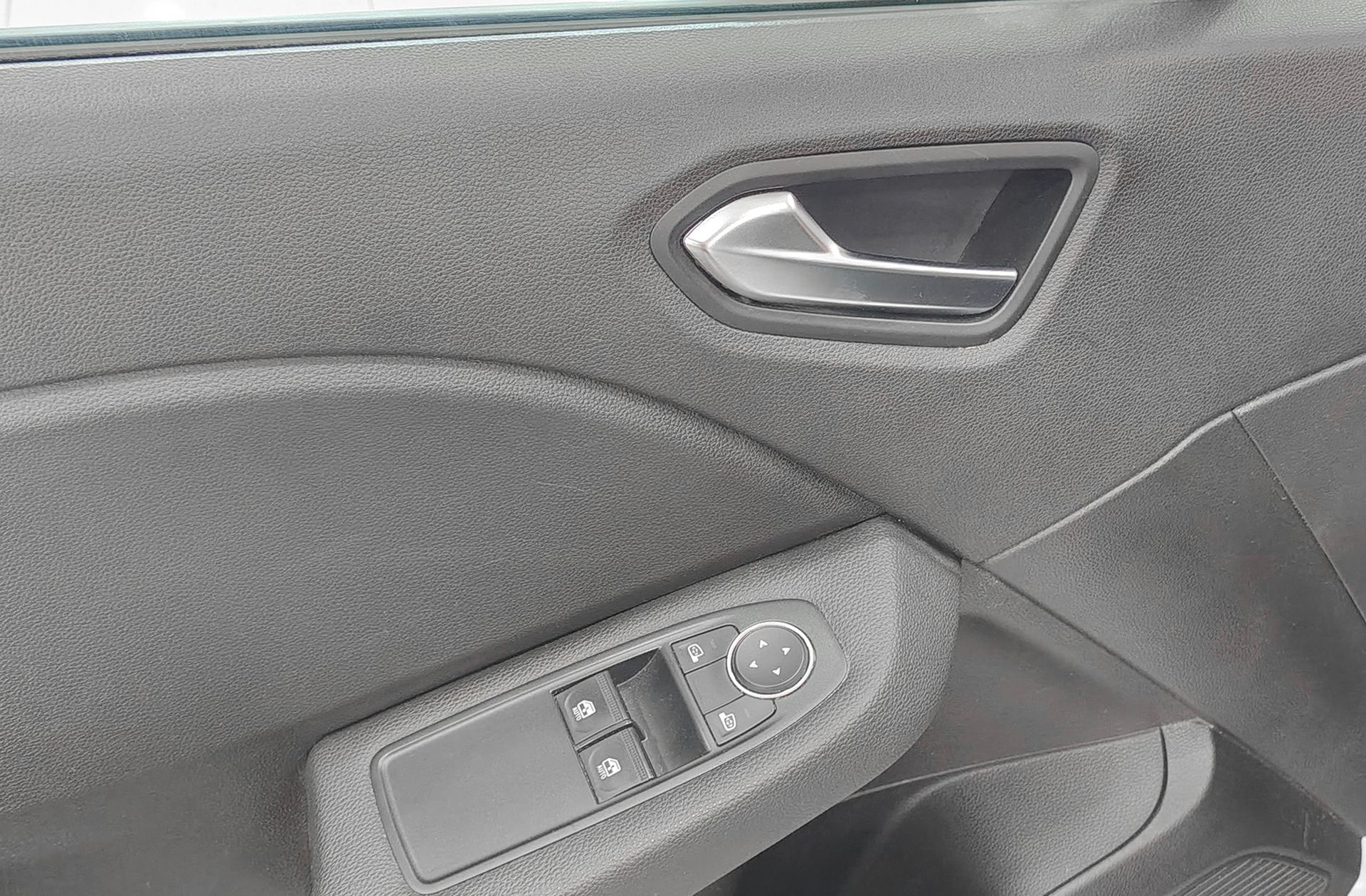Renault Clio Intens E-Tech Híbrido - foto 36