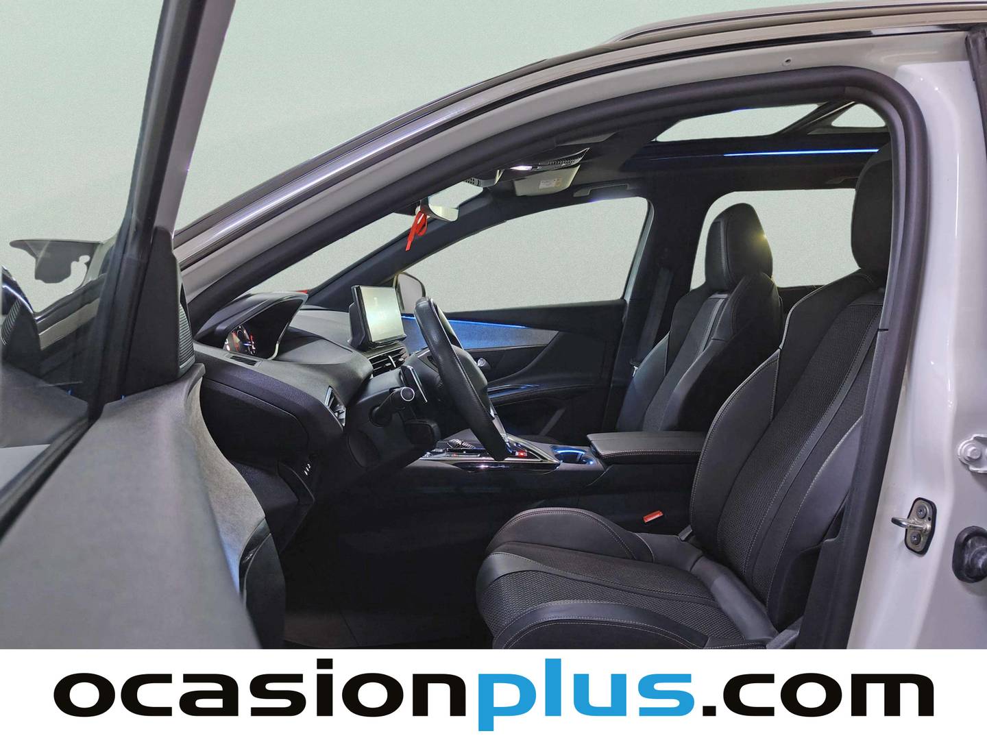 Foto asientos delanteros Peugeot 5008 Peugeot 5008 BlueHDI 130 S&S GT EAT8 (130 CV) 7 Plazas