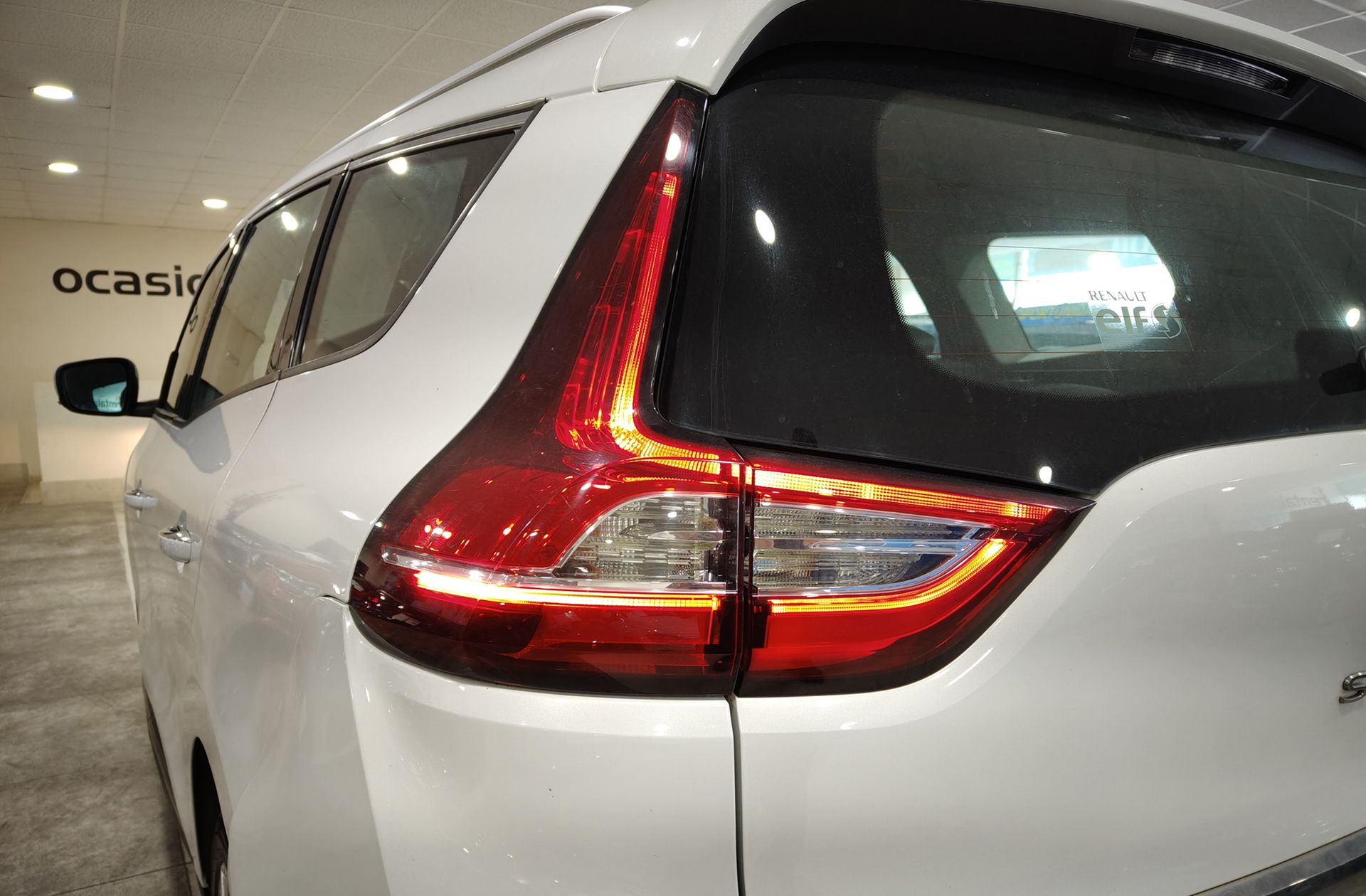 Renault Grand Scénic Zen dCi 7 plazas - foto 15