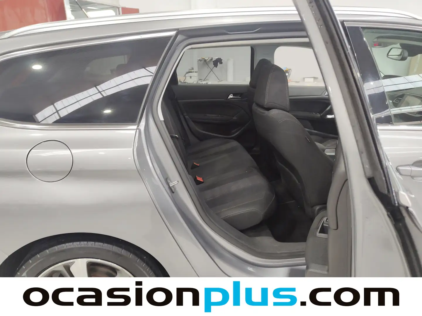 Foto Peugeot 308 Peugeot 308 SW BlueHDI 120 S&S Allure (120 CV)