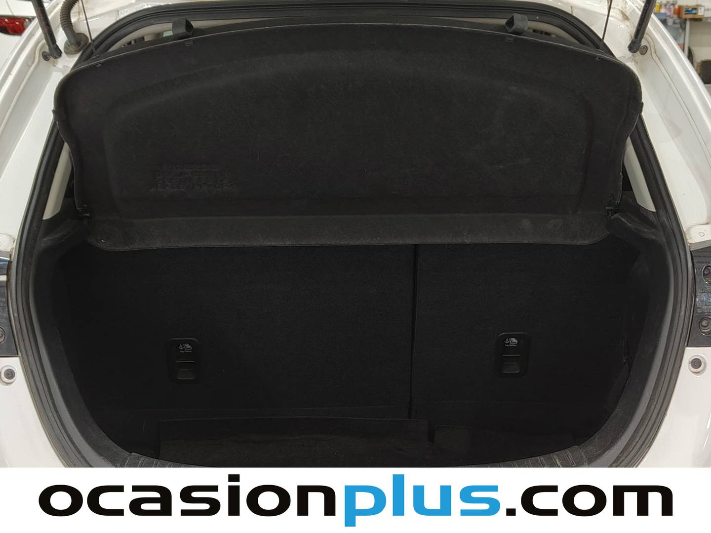 Fotos maletero Mazda Mazda2 Mazda Mazda 2 1.5 GE Black Tech Edition (90 CV)