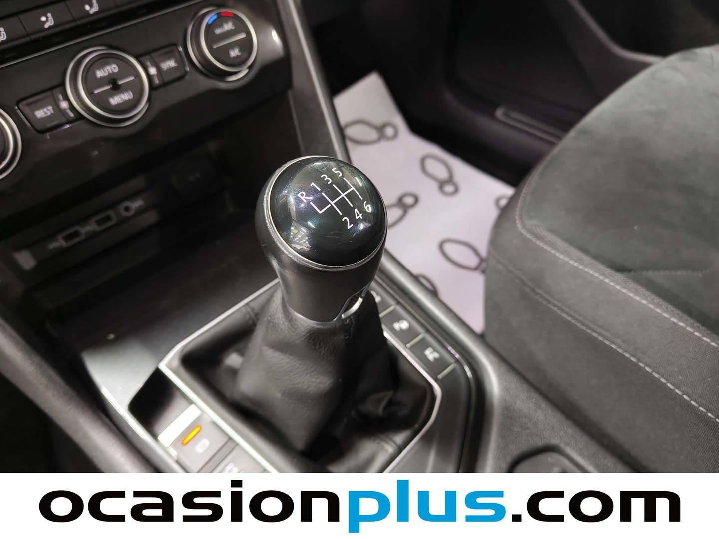 Foto Volkswagen Tiguan Volkswagen Tiguan Sport 2.0 TDI Pack R-Line (150 CV)