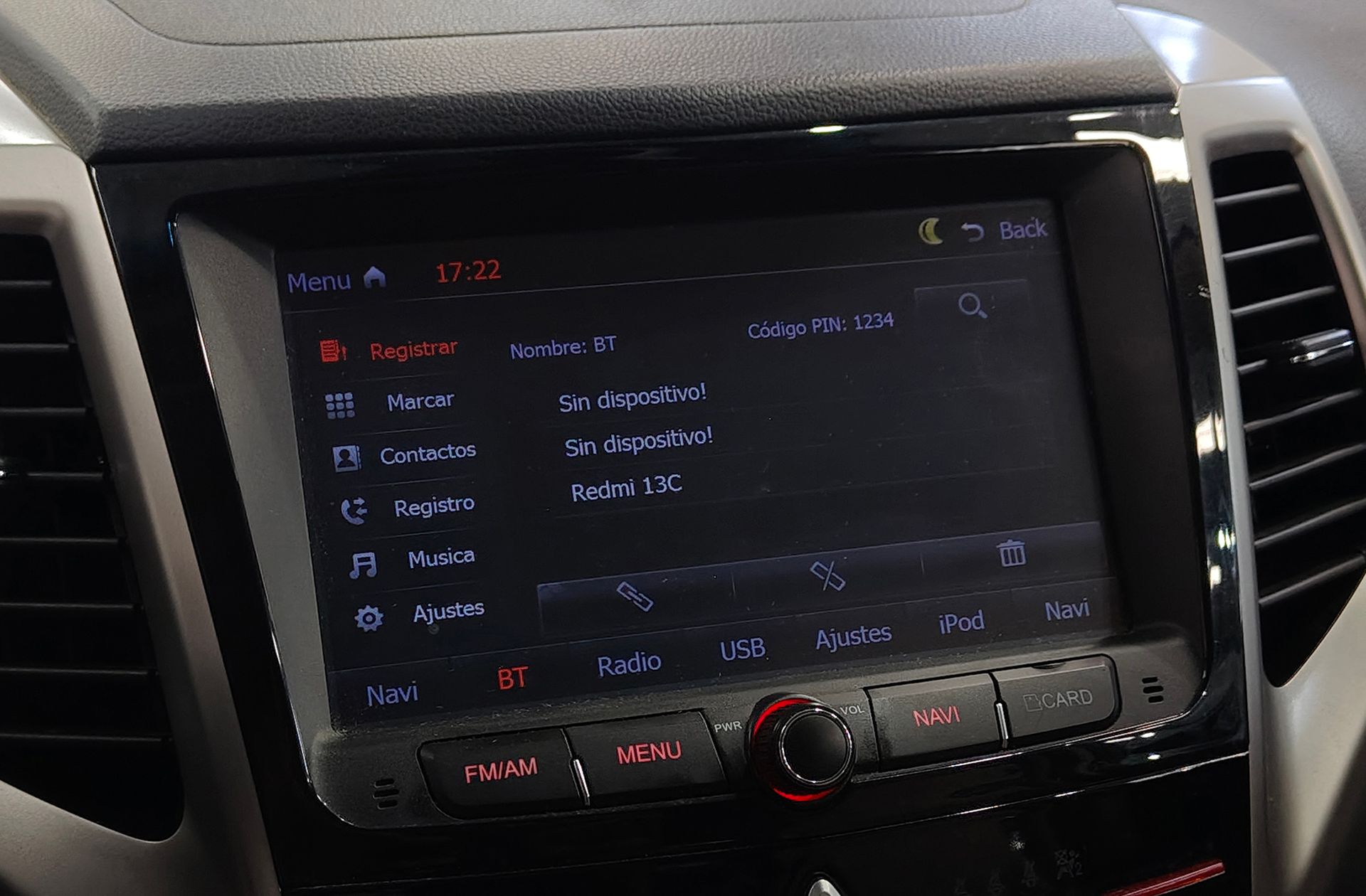 SsangYong Tivoli G16 GLP Premium 4x2 - foto 31