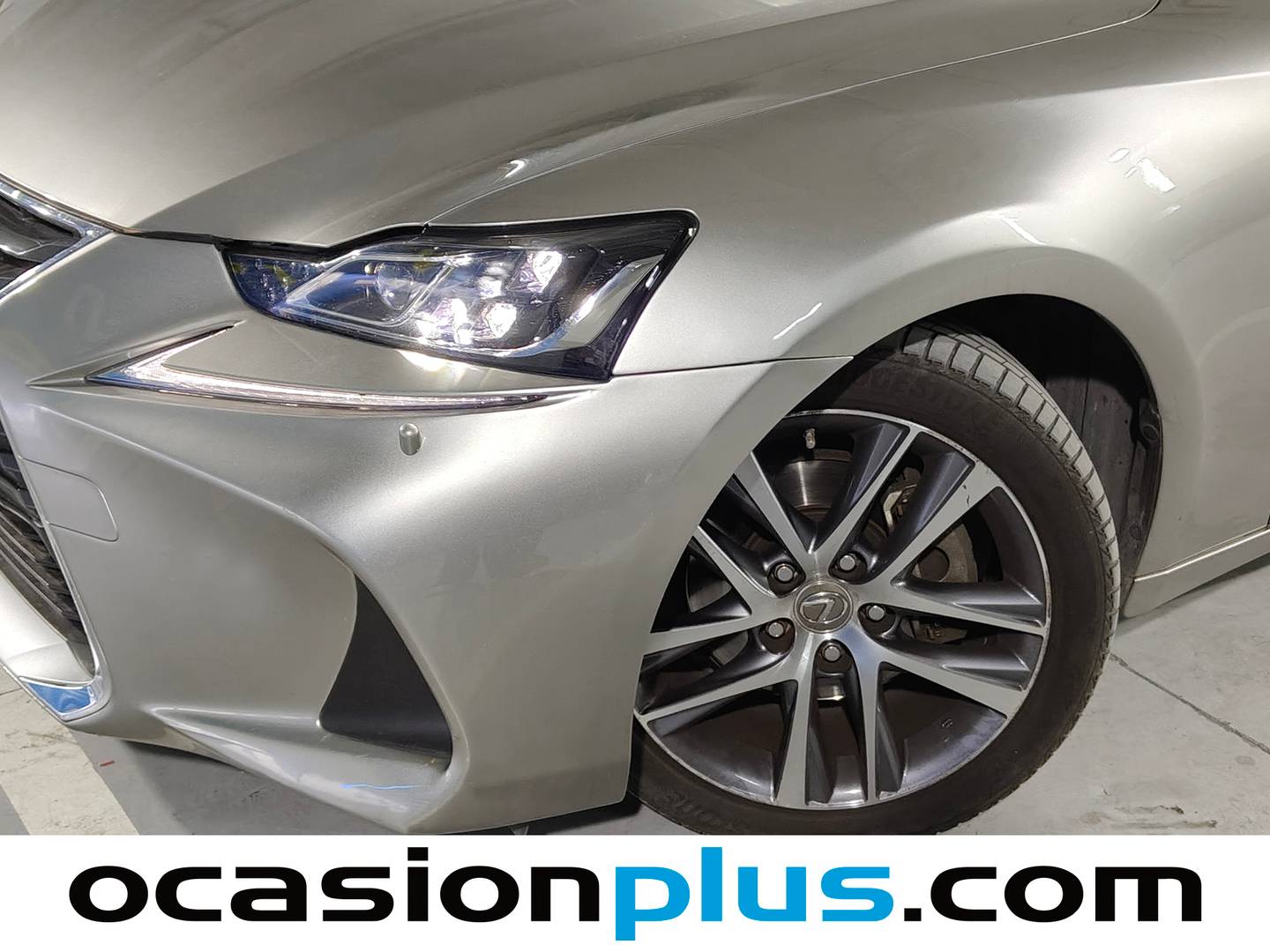 Accesorios del Lexus IS Lexus IS 300h Executive (223 CV)