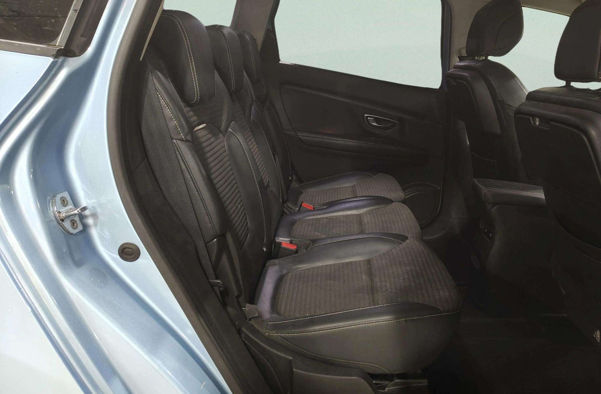 Renault Grand Scénic Zen TCe 7 plazas - foto 18