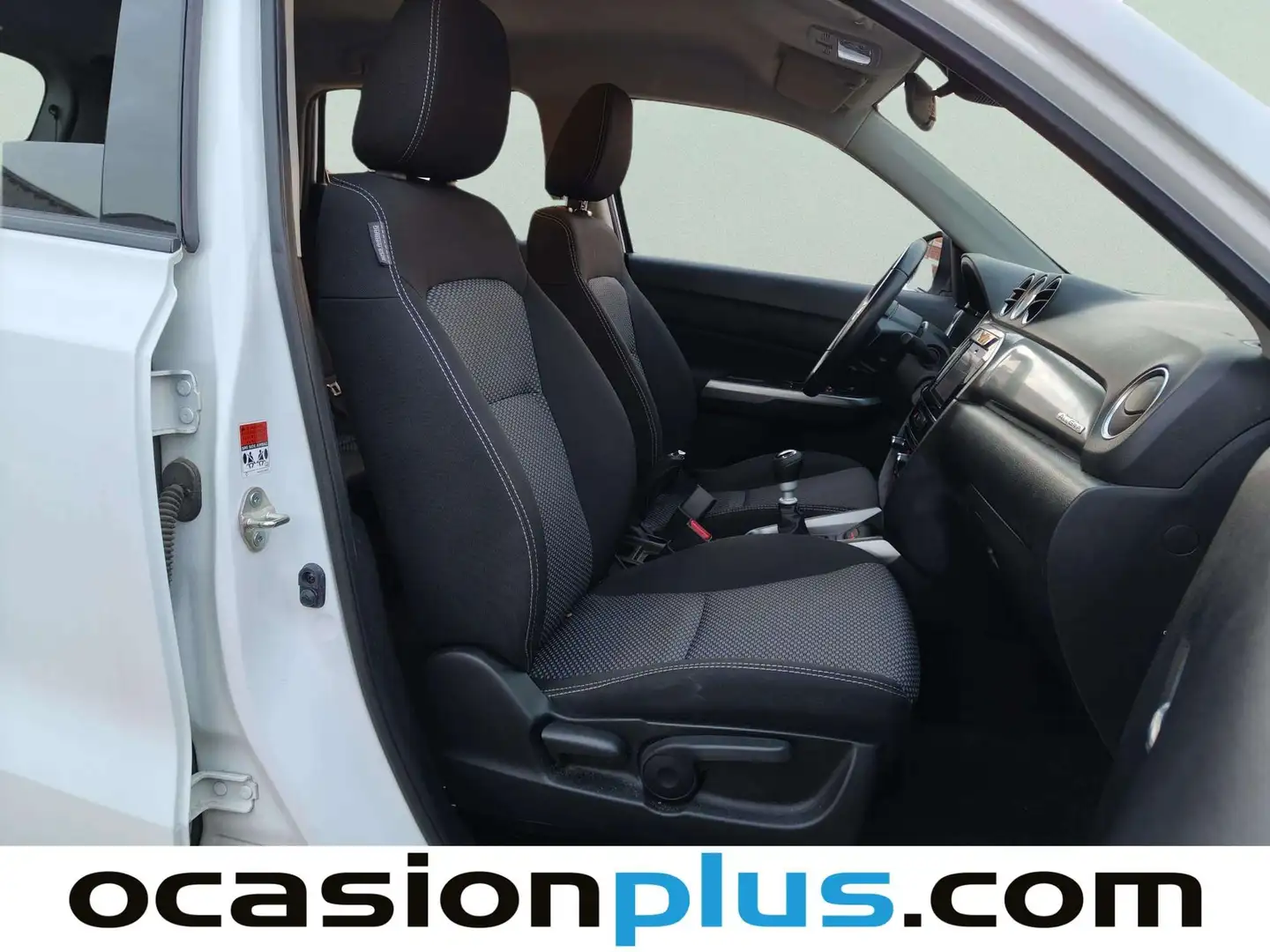 Foto Suzuki Vitara Suzuki Vitara 1.4 Turbo Mild Hybrid GLE 4WD (129 CV)