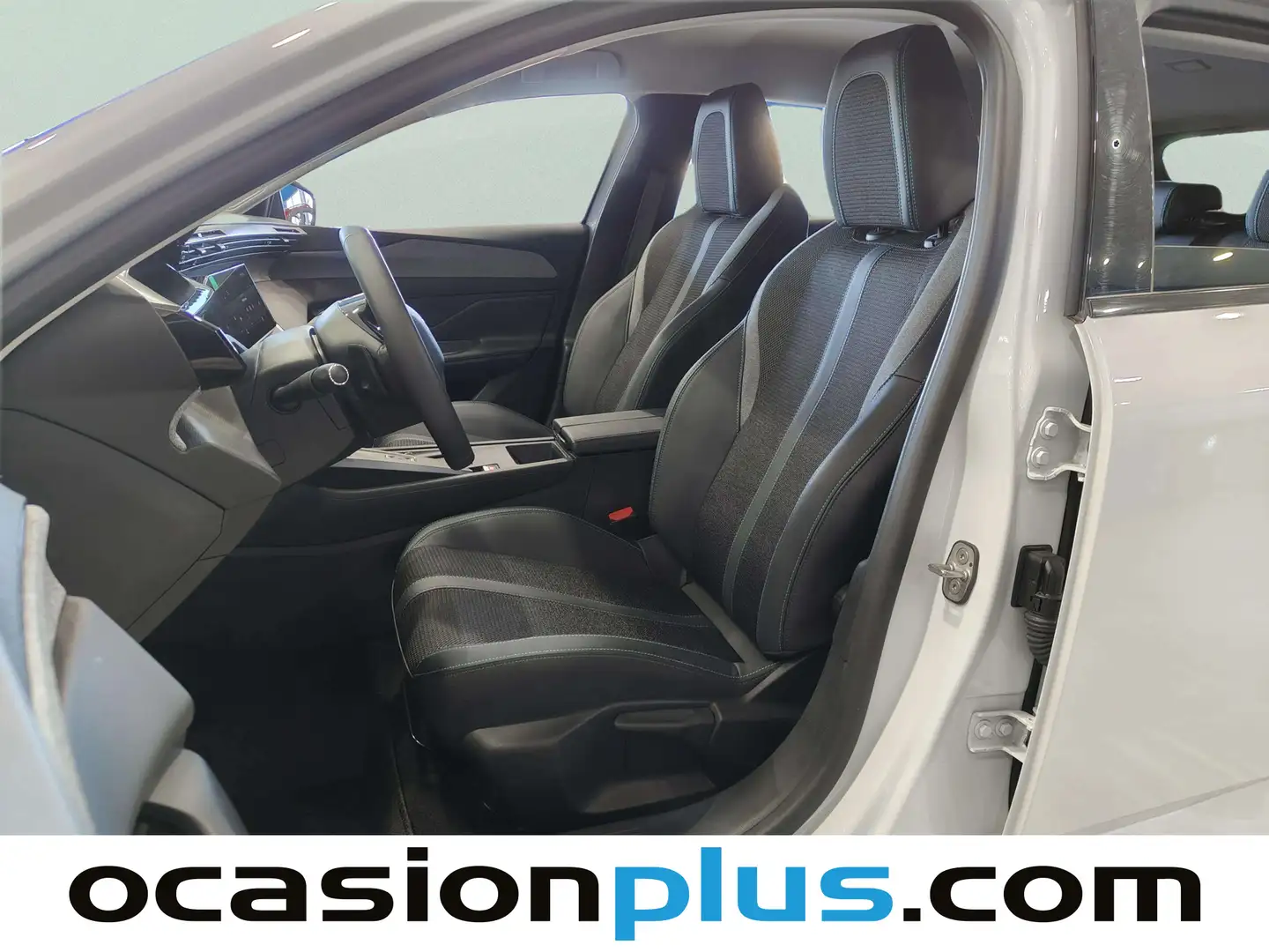 Foto Peugeot 308 Peugeot 308 Allure Hybrid eDCS6 (136 CV)