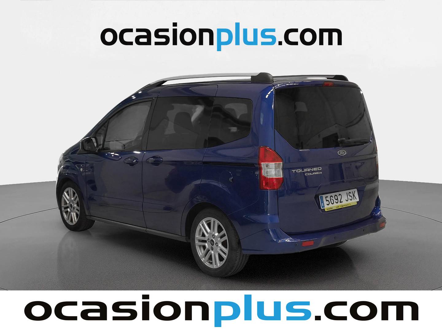 Foto delantera Ford Tourneo Courier Ford Tourneo Courier 1.5 TDCi Titanium (95 CV) derecha