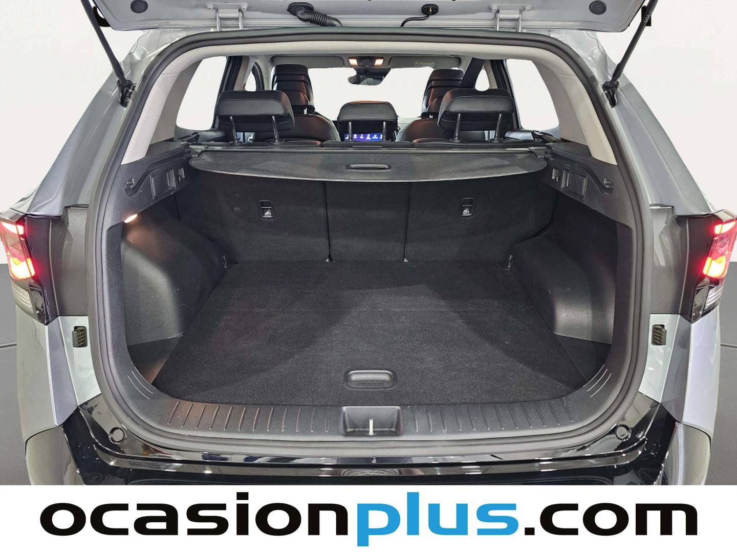Fotos maletero KIA Sportage KIA Sportage 1.6 T-GDi MHEV Tech 4x2 (150 CV)