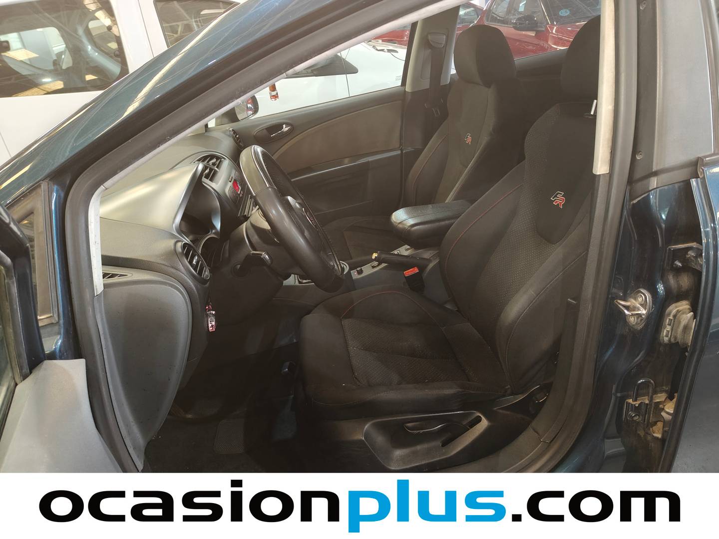 Foto asientos delanteros Seat León Seat León 1.9 TDI Ecomotive Reference (105 CV)