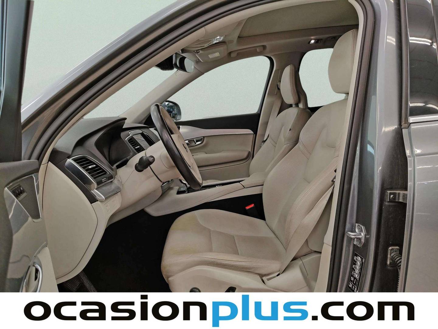 Foto asientos delanteros Volvo XC90 Volvo XC90 D5 Momentum AWD Auto (235 CV) 7 Plazas
