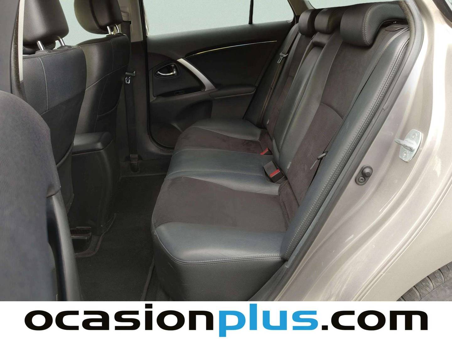 Toyota Avensis Toyota Avensis 120D Cross Sport Advance (124 CV) barato