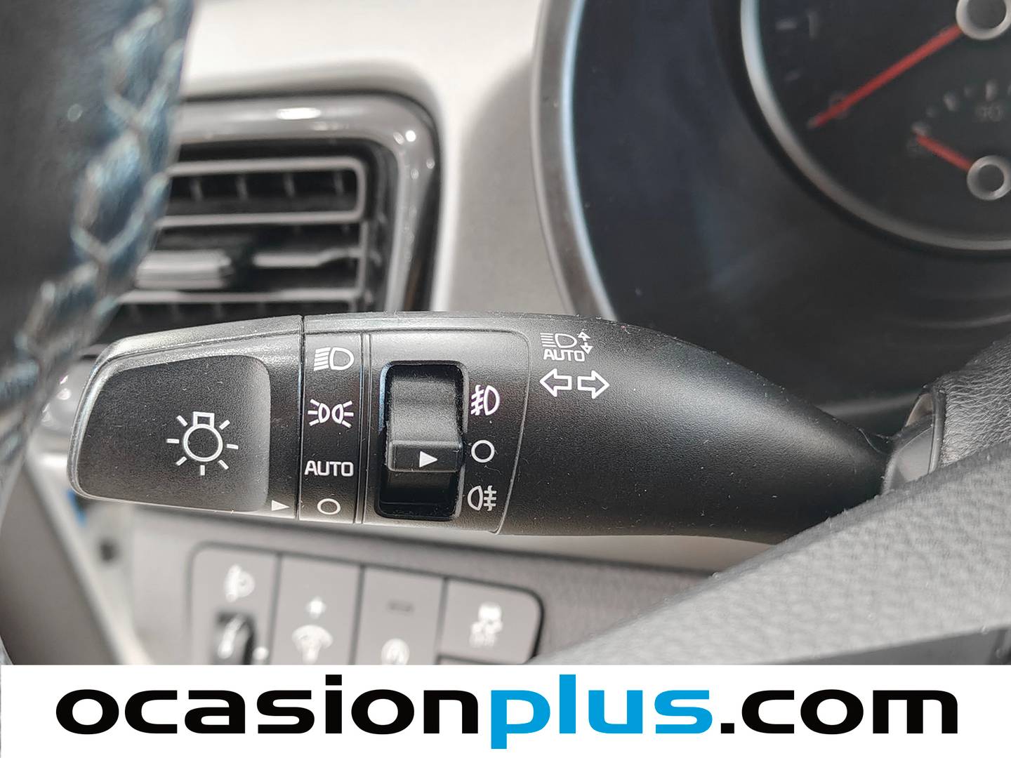 Acabados KIA Rio KIA Rio 1.0 T-GDi MHEV iMT Drive (100 CV)