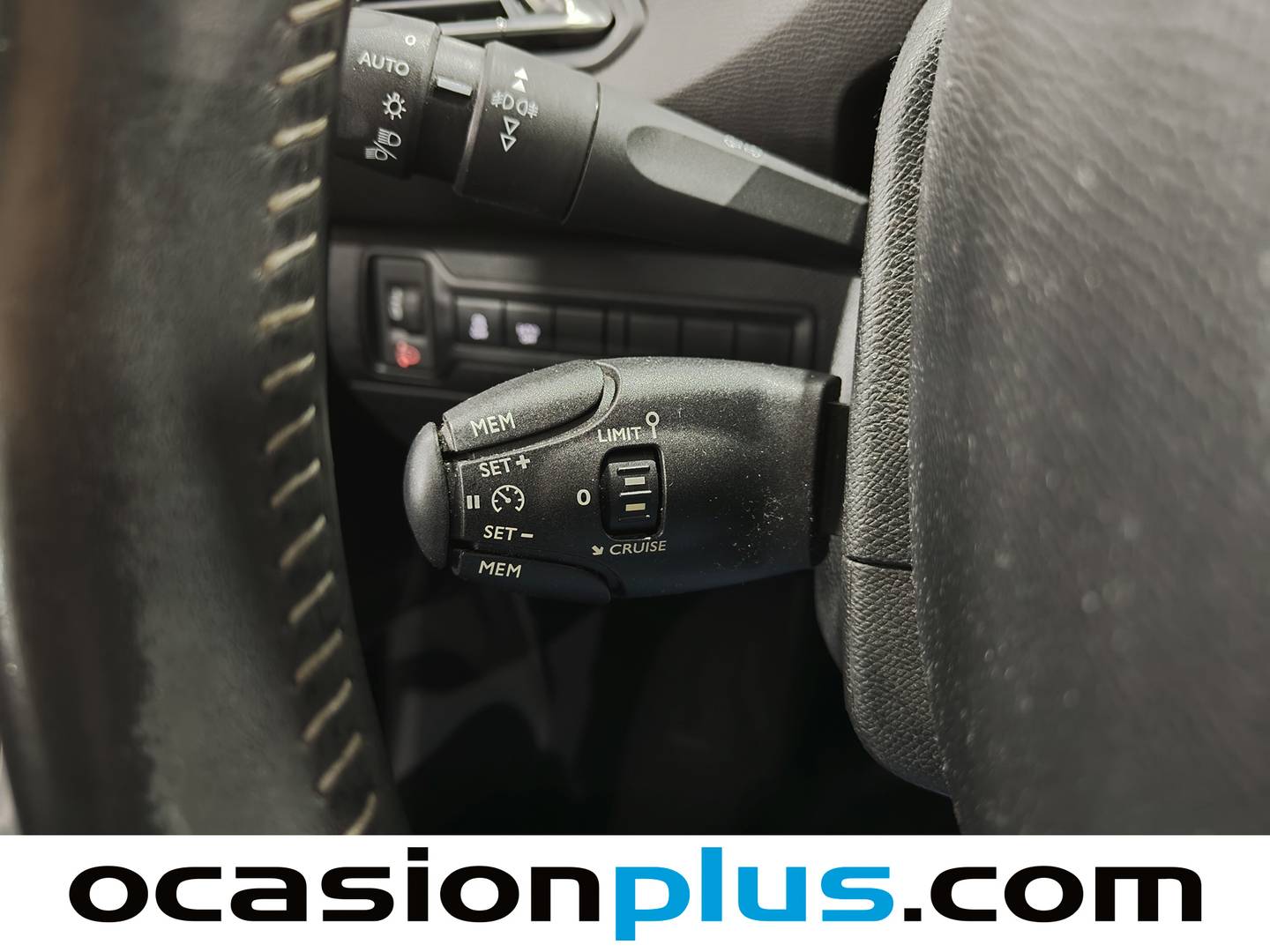 Foto Peugeot 308 Peugeot 308 BlueHDi 100 Style (100 CV)