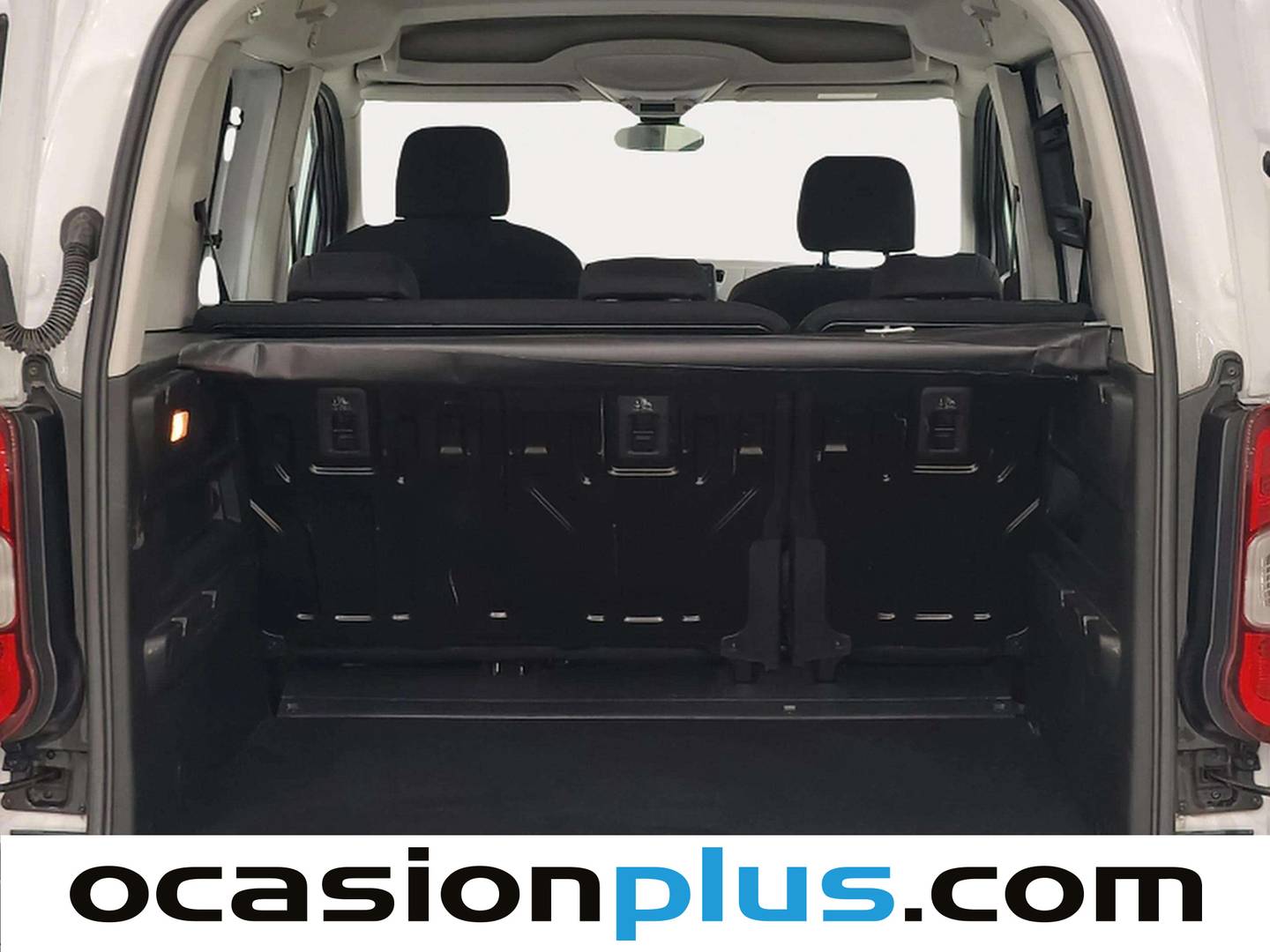 Foto asientos traseros Toyota Proace City Toyota Proace City 1.5D GX L1 (102 CV)