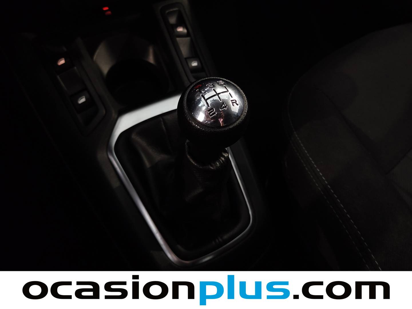 Citroën C-Elysée Citroën C-Elysee BlueHDi 100 Shine (100 CV) de segunda mano