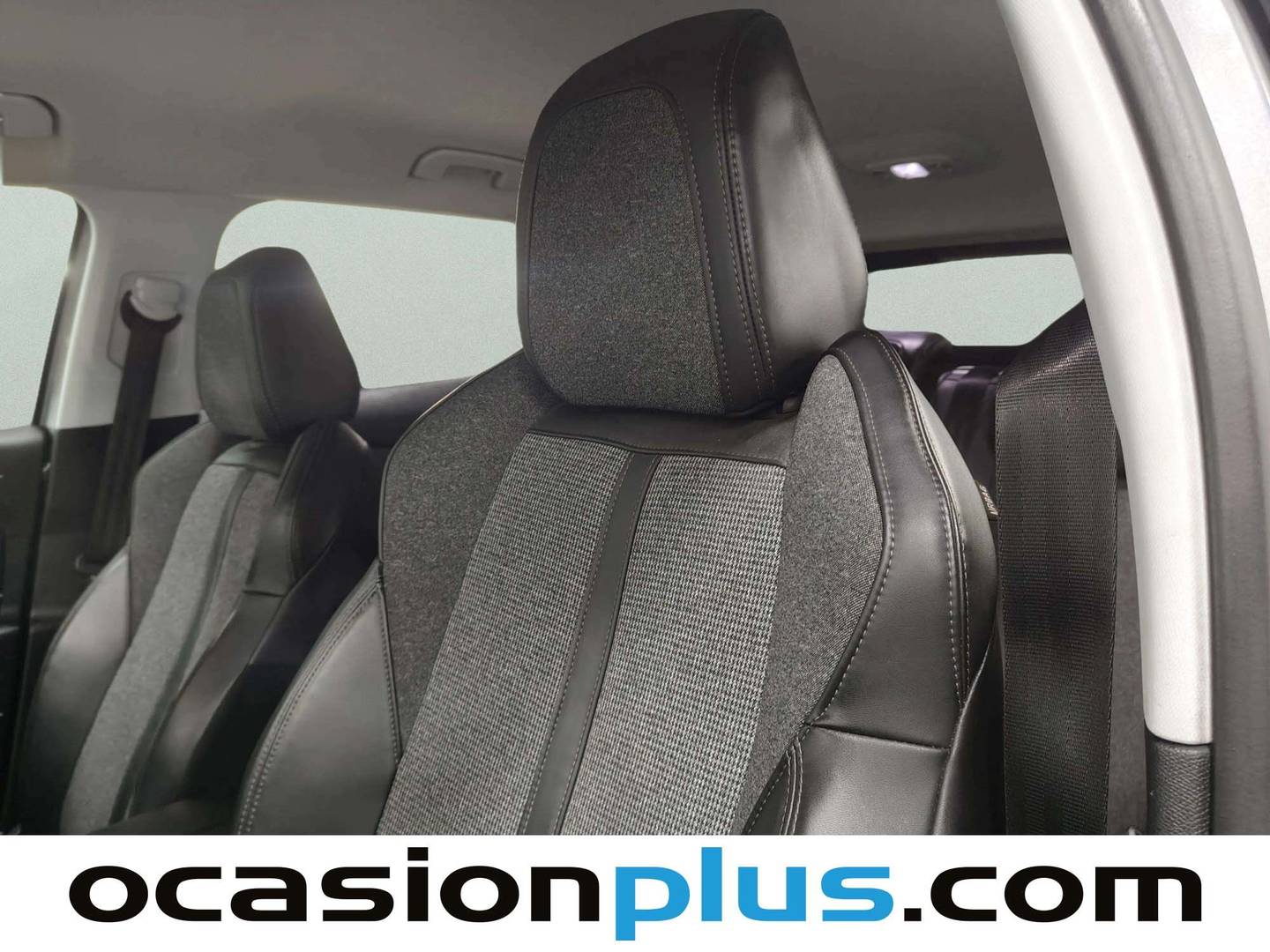 Extras y acabados del Peugeot 3008 Peugeot 3008 BlueHDI 130 S&S Allure (130 CV)