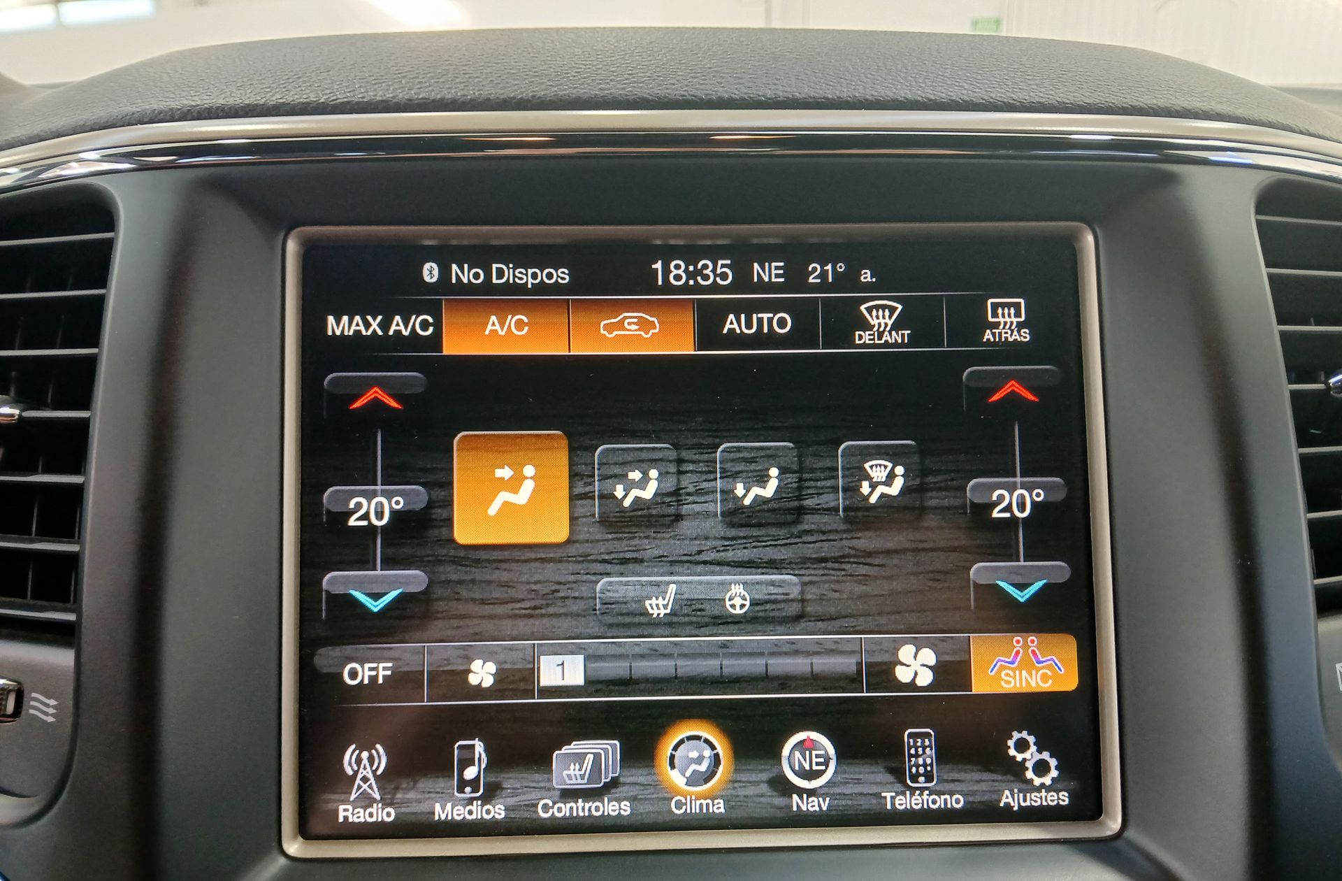 Jeep Grand Cherokee 3.0 CRD V6 Limited 4x4 - foto 32