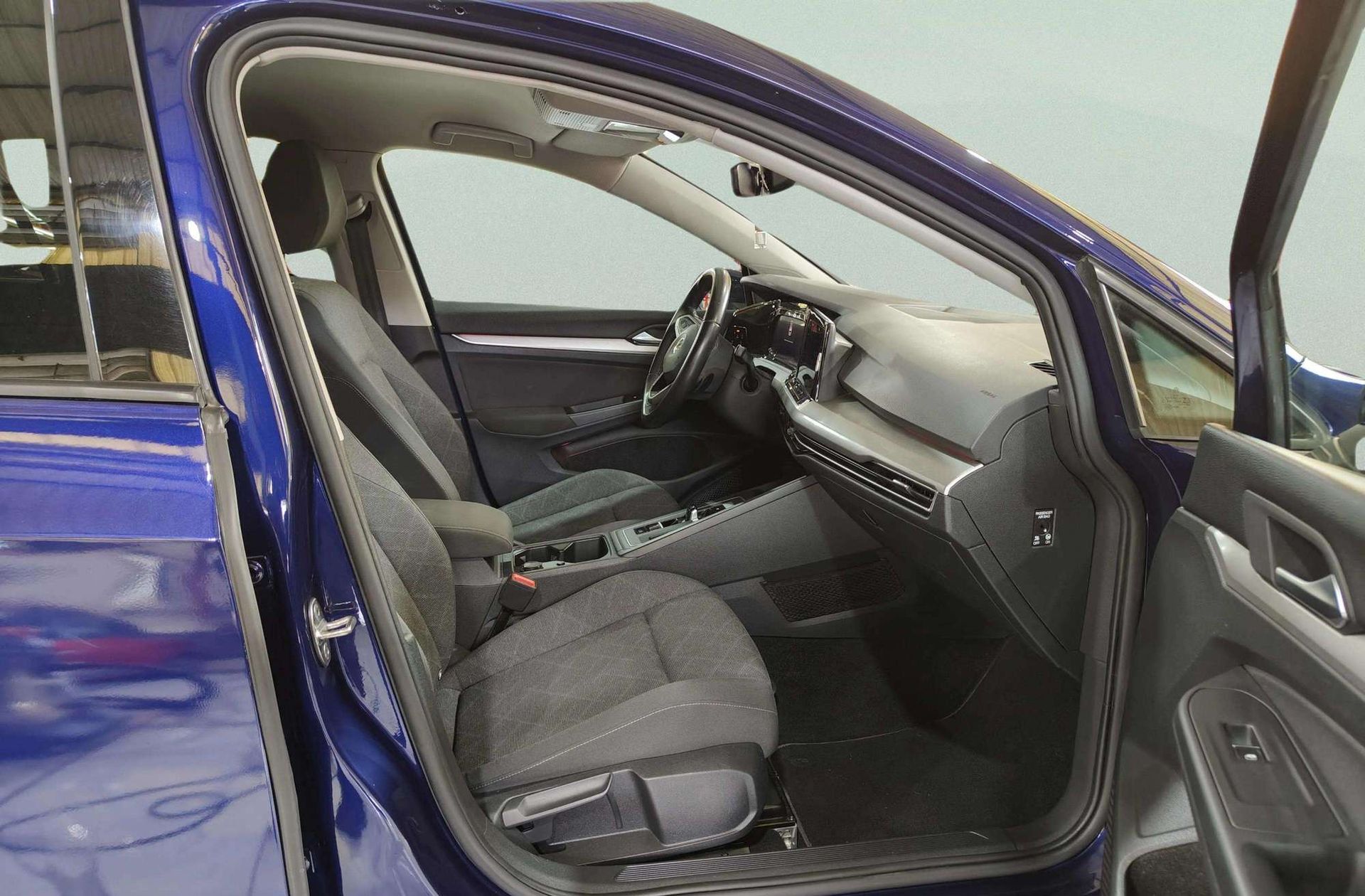 Volkswagen Golf Life 1.0 eTSI DSG - foto 16