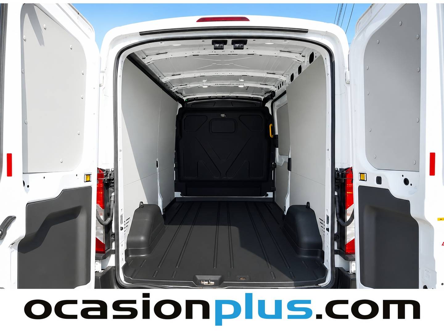 Ford Transit Ford Transit 350 L3H2 Trend Trasera (130 CV) seminuevo