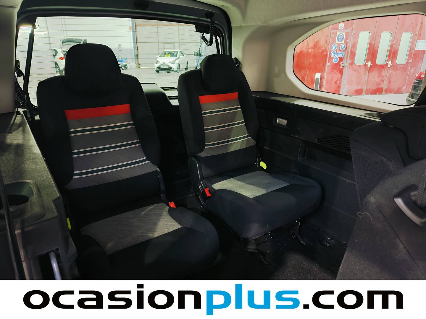 Foto asientos delanteros Citroën Berlingo Citroen Berlingo BlueHDi 130 S&S Talla XL Shine (130 CV) 7 PLAZAS