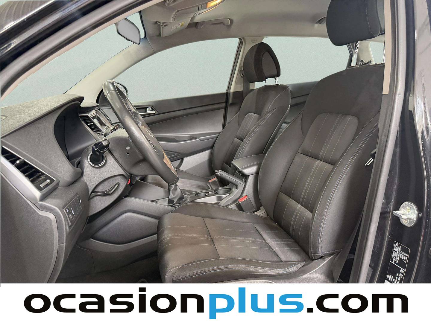 Foto asientos delanteros Hyundai Tucson Hyundai Tucson 1.7 CRDI BlueDrive Essence 4x2 (115 CV)