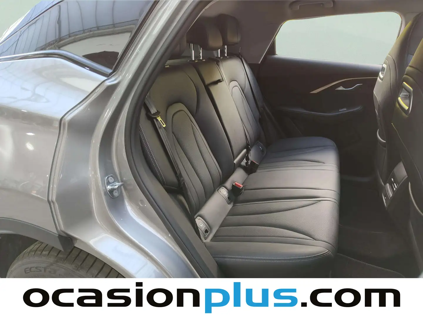 Foto OMODA 5 Omoda 5 1.6 T-GDI Premium DCT  (185 CV)