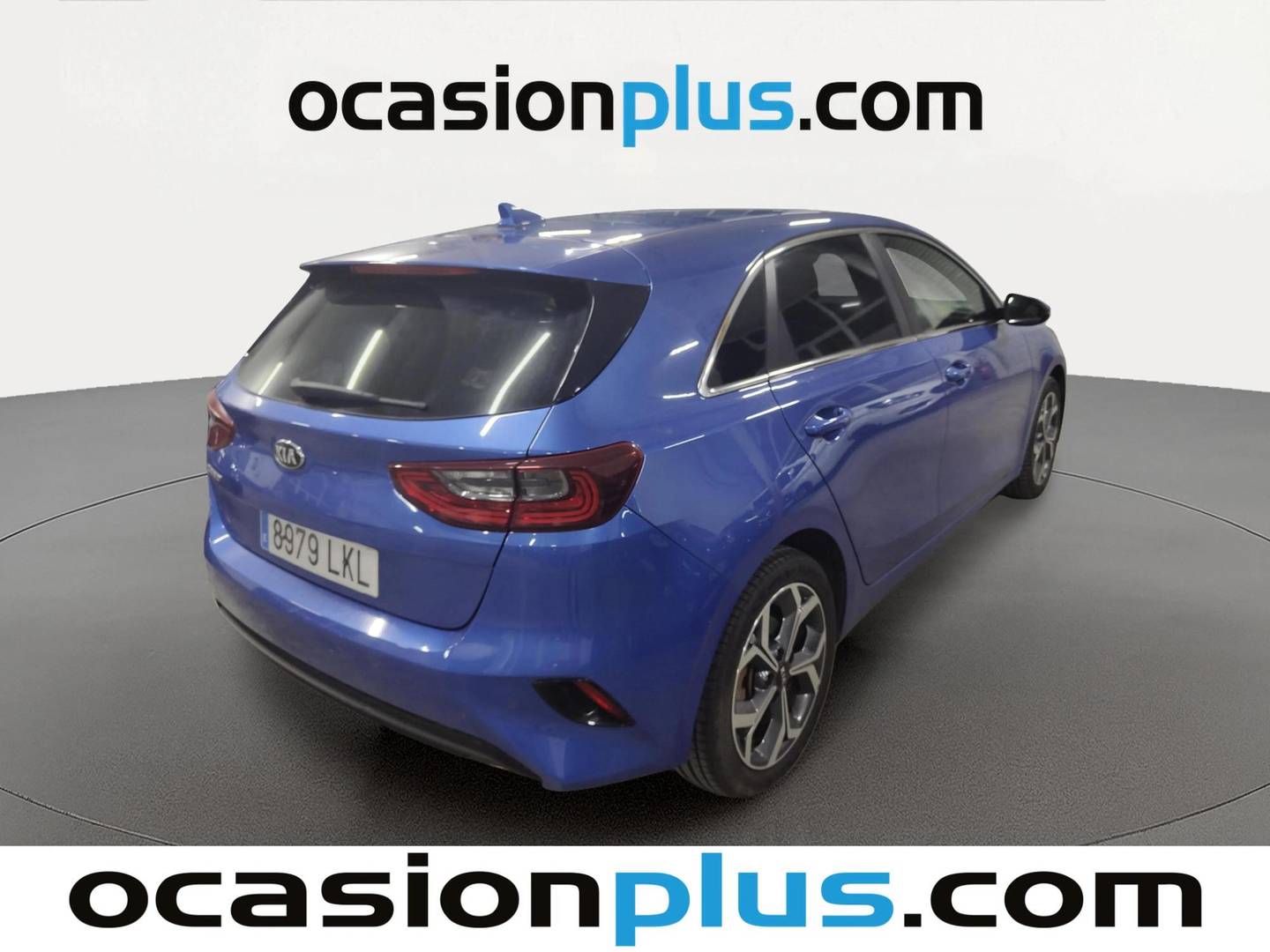 Foto trasera KIA Ceed KIA Ceed 1.4 T-GDi Tech (140 CV) derecha
