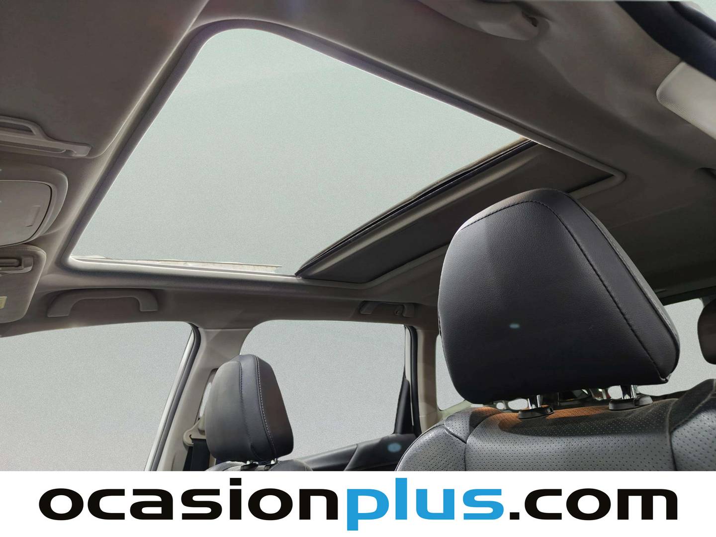 Extras y acabados del Subaru Forester Subaru Forester 2.0i Hybrid Executive Plus CVT (150 CV)