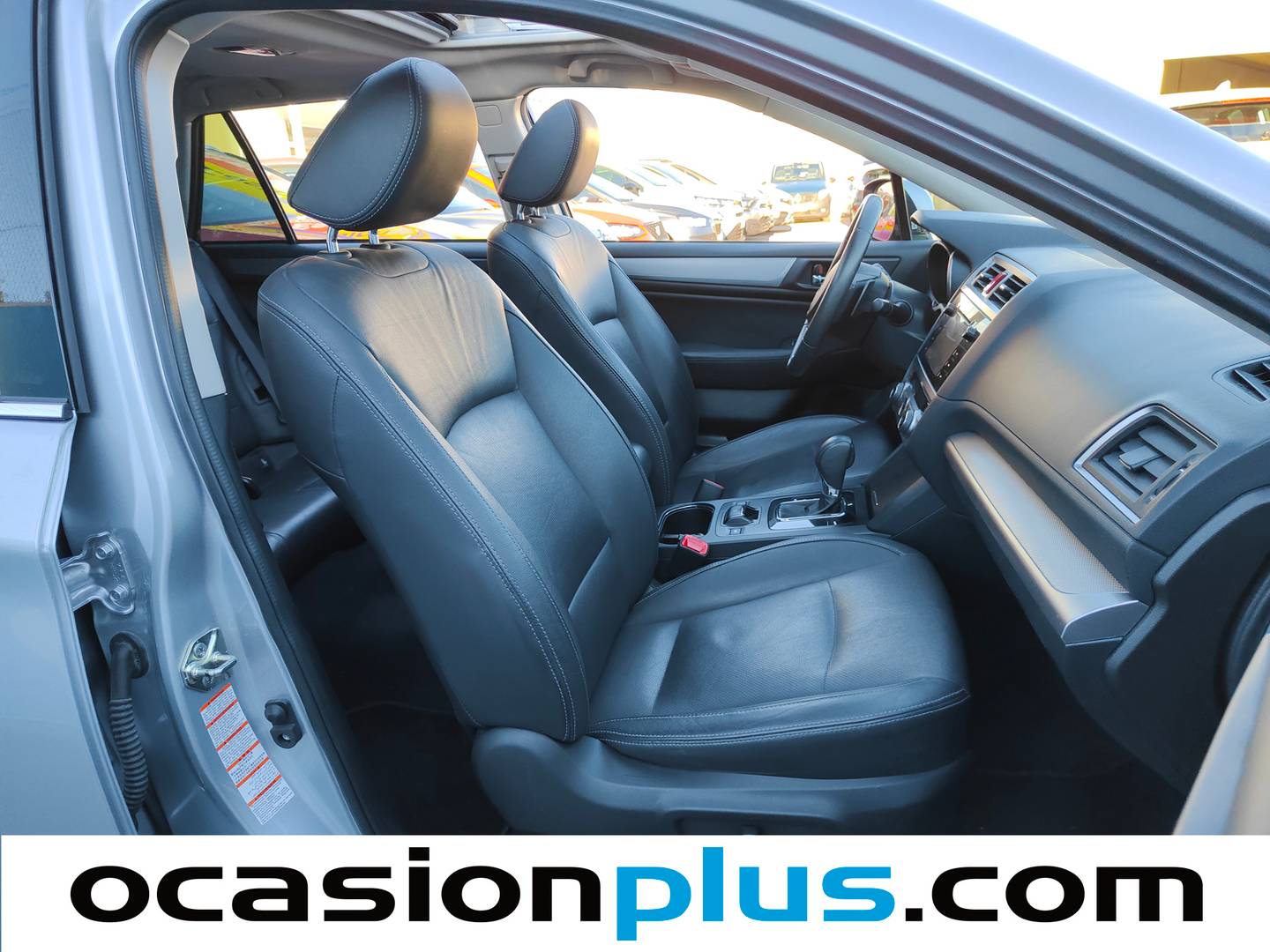 Foto Subaru Outback Subaru Outback 2.5 Executive Plus AWD CVT Lineartronic (175 CV)