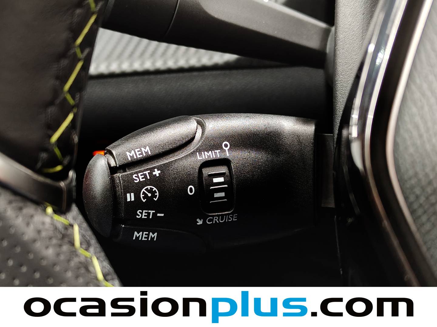 Foto Peugeot 2008 Peugeot 2008 PureTech 130 S&S GT (130 CV)