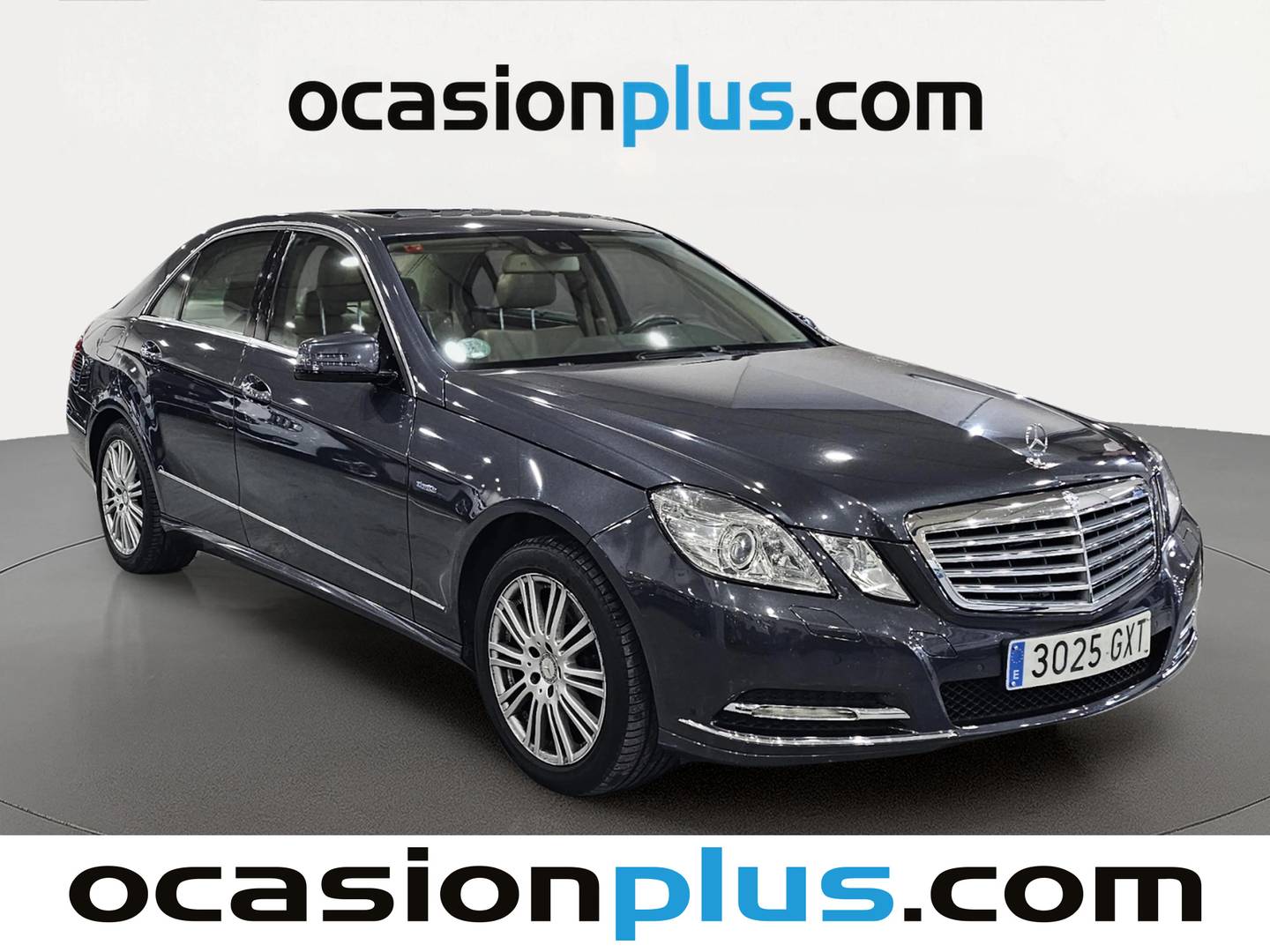 Foto delantera Mercedes Clase E Mercedes Clase E 350 CGI Blue Efficiency (292 CV) derecha