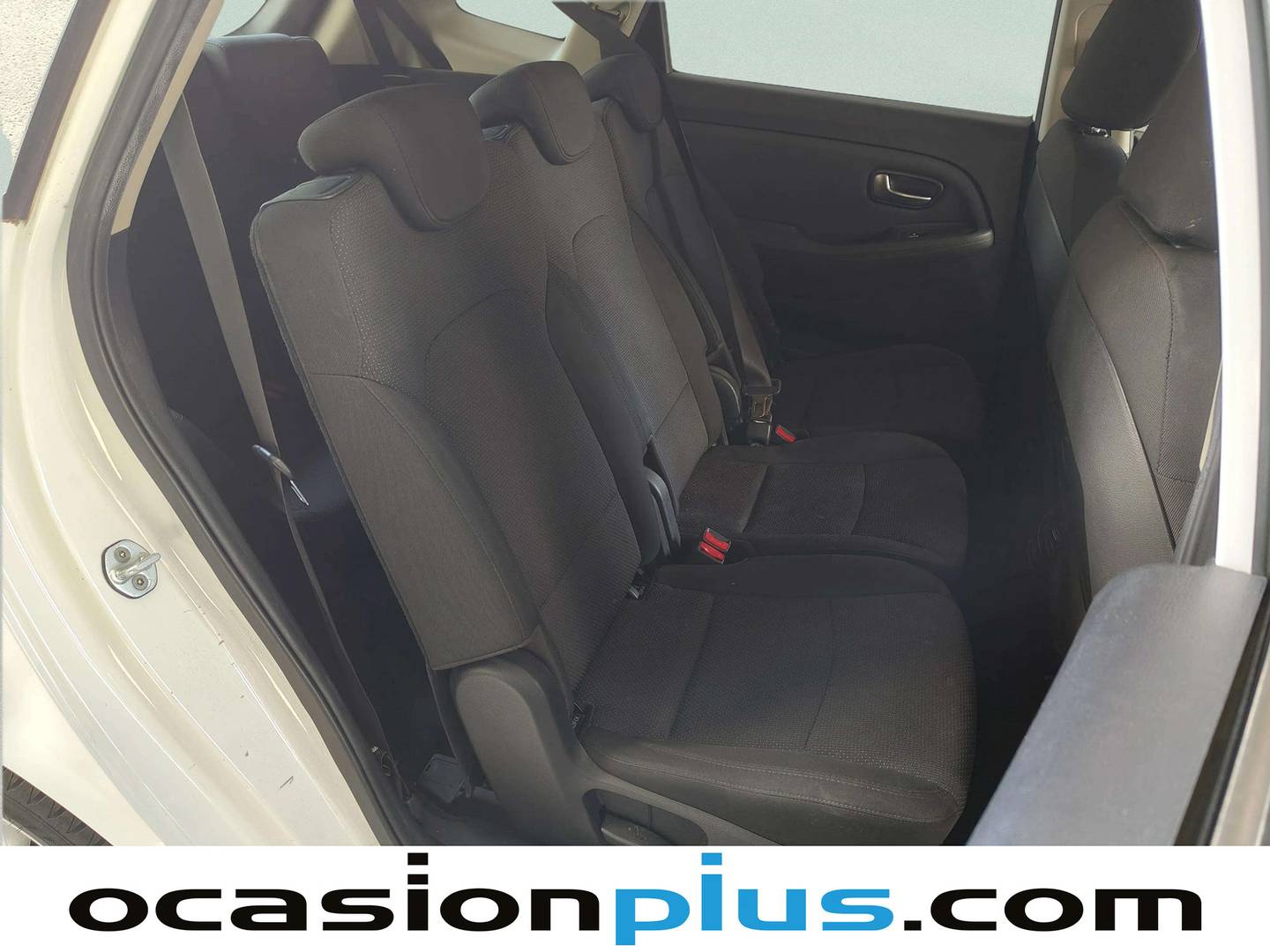 KIA Carens KIA Carens 1.7 CRDi VGT UEFA Euro2016 Eco-Dynamics (141 CV) 7 Plazas manual